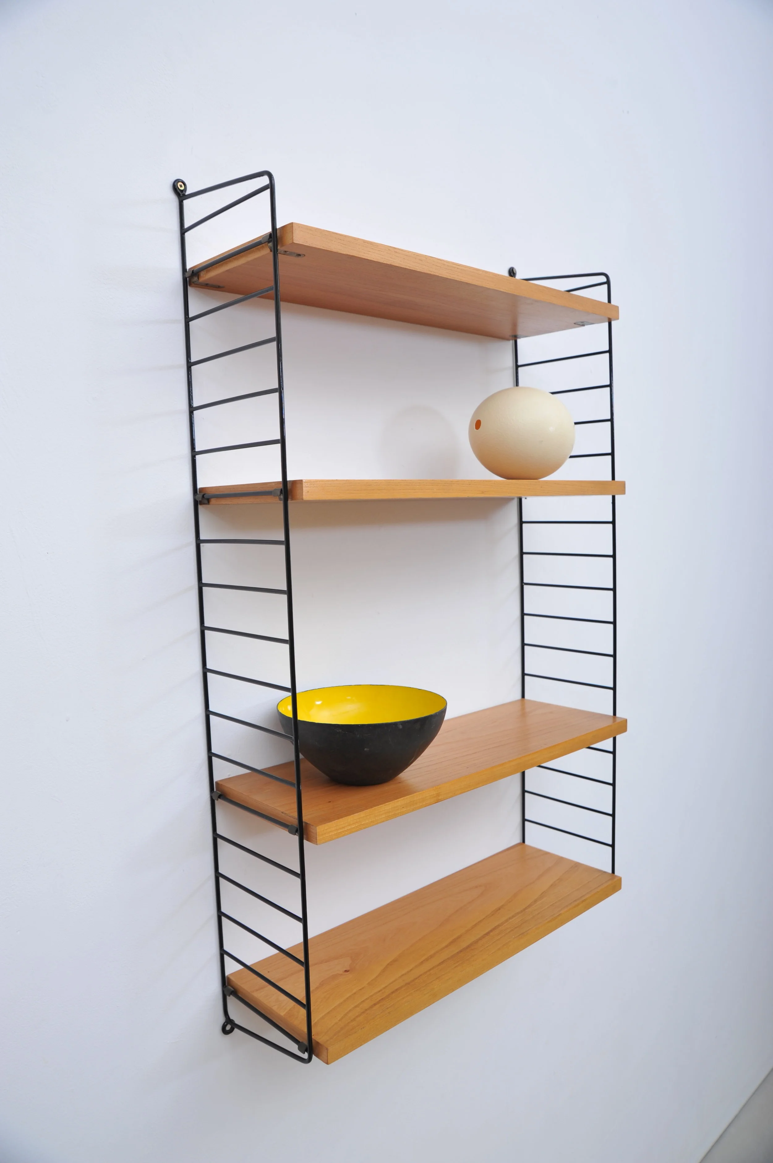 Regalsystem-Kajsa-Nisse-Strinning-String-midcentury-wandregal-leitern-42.JPG