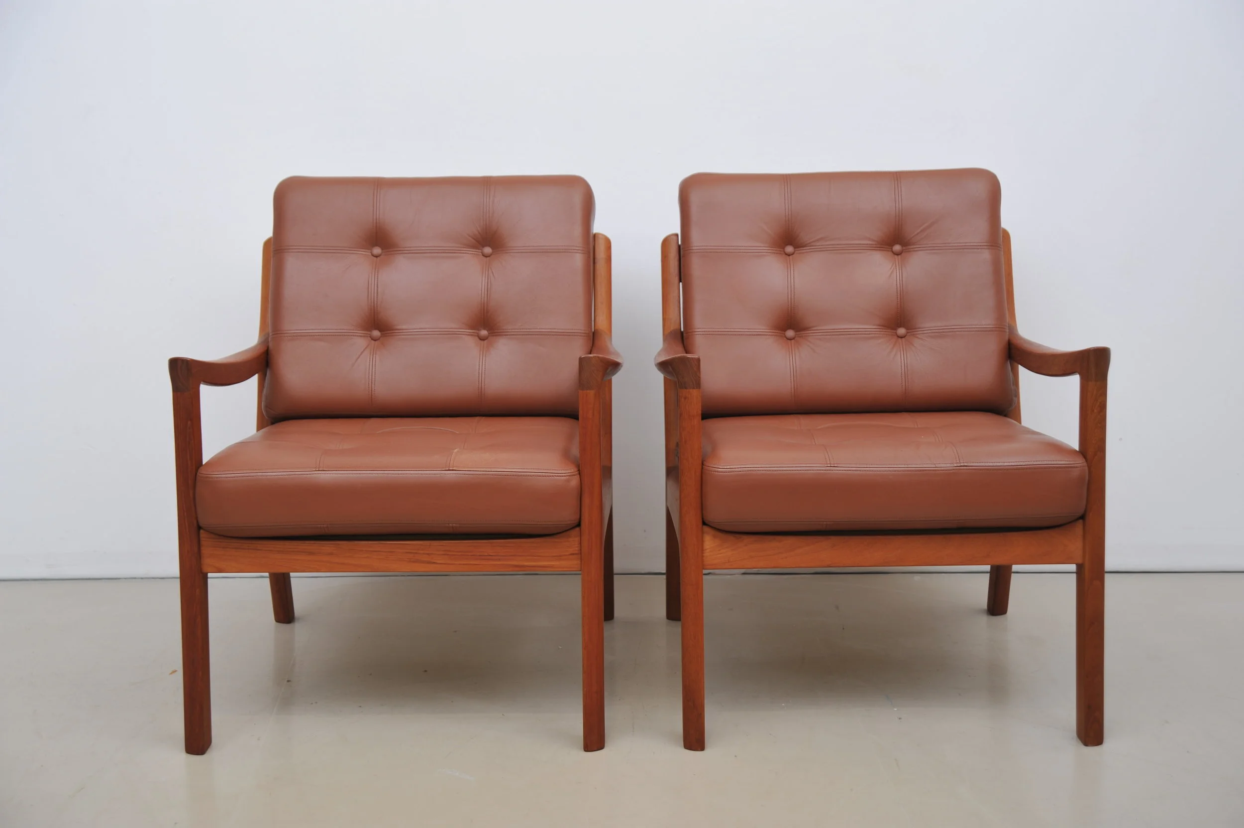 Ole-Wanscher-Senator-Sessel-Cado-France-Son-Leder-Modell-166-15.JPG