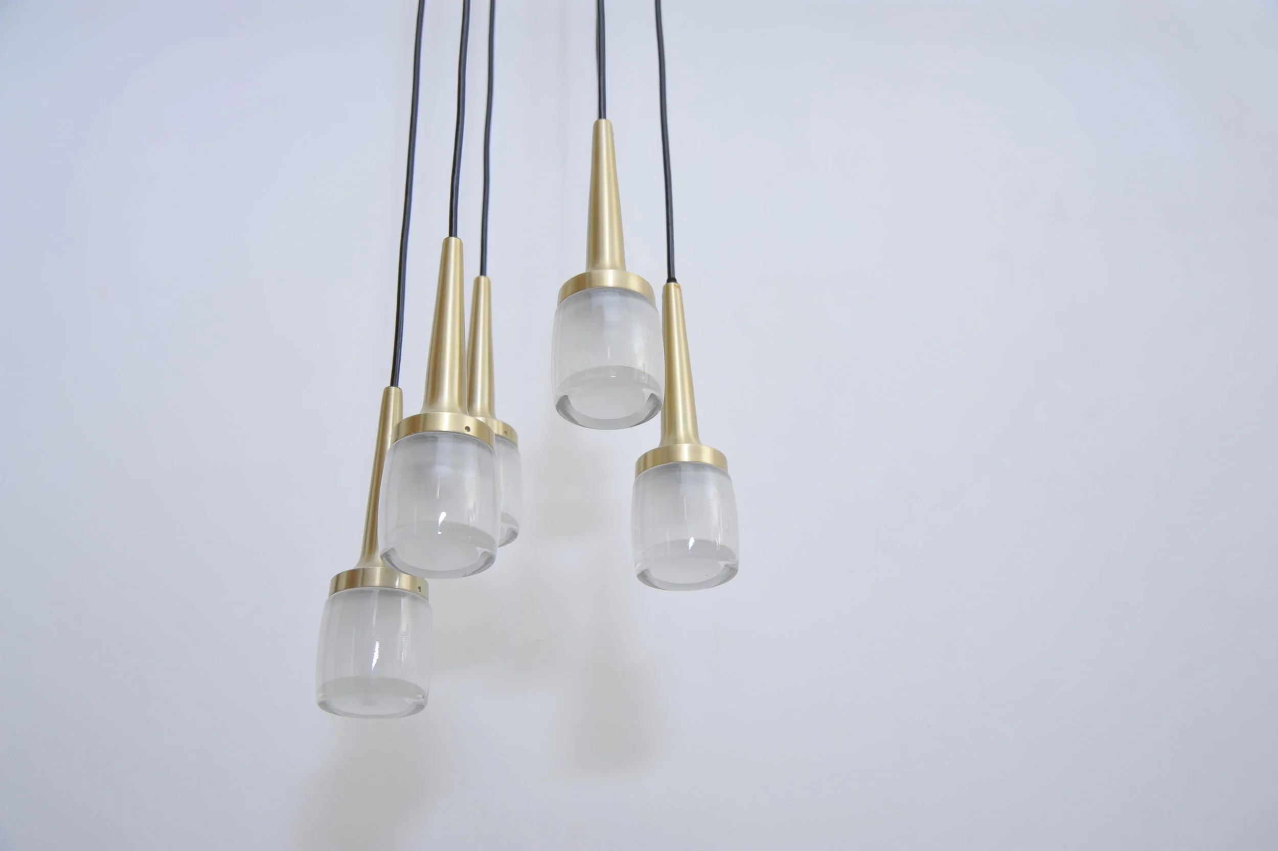 Staff-Leuchten-Kaskade-Deckenlampe-Glas-Gold-12.JPG