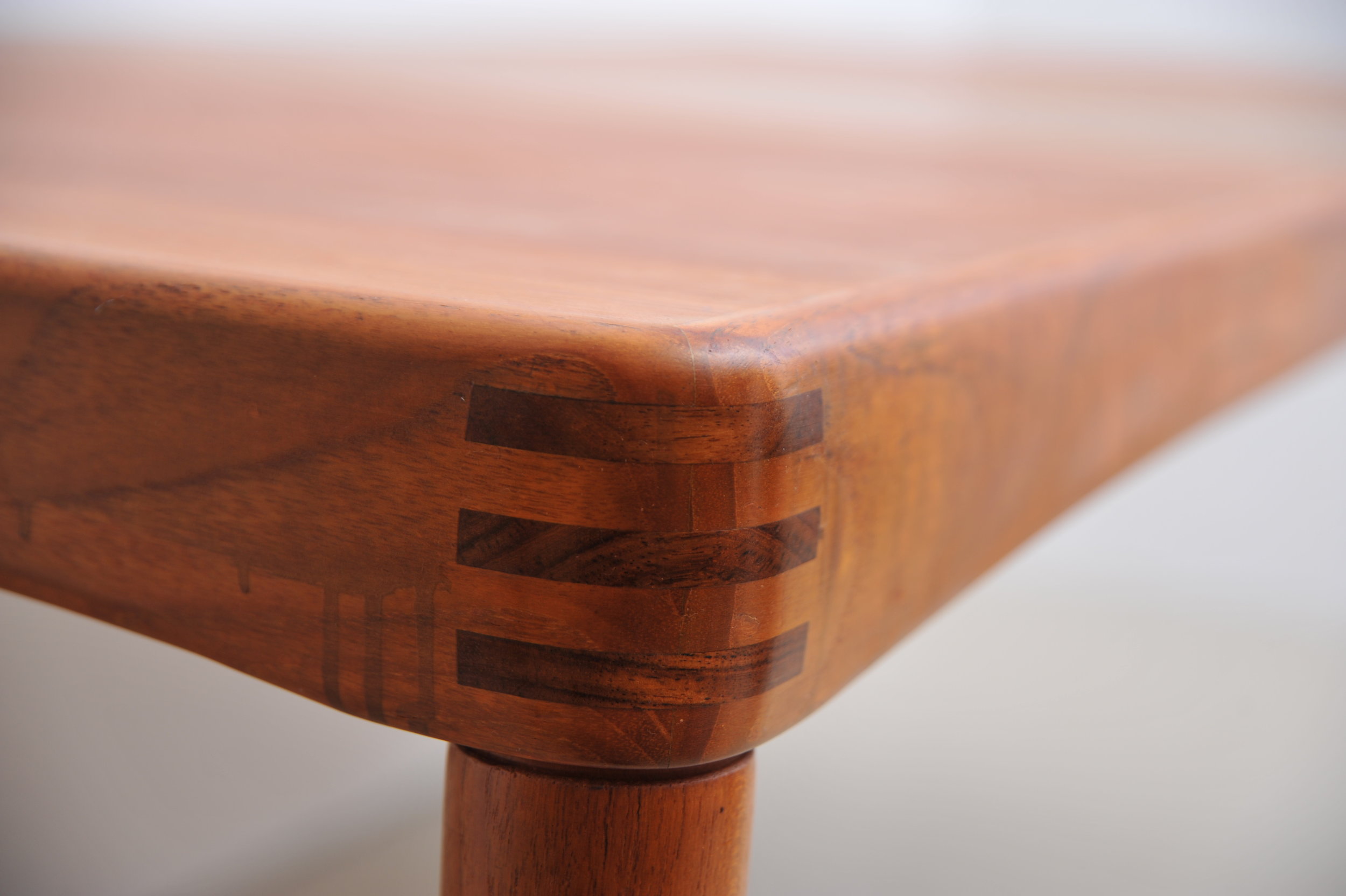 bramin-teak-tisch-ausziehbar-esstisch-dänemark-henry-walter-klein-zinken.JPG