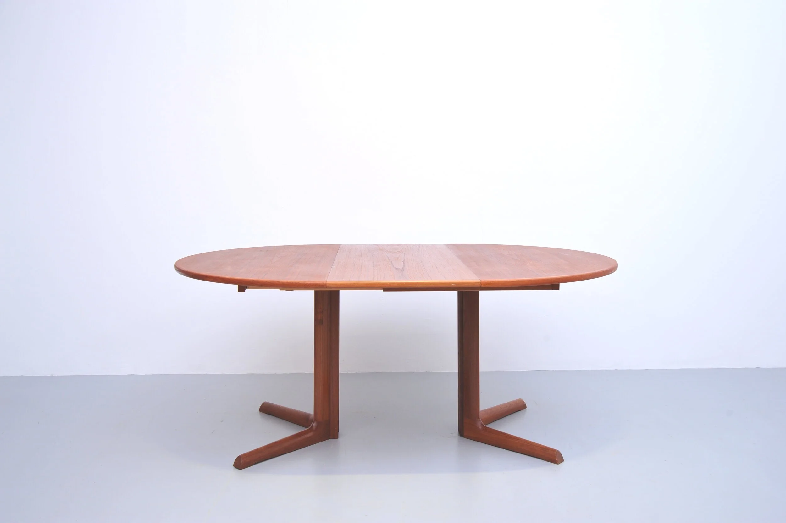 esstisch-dänemark-teak-braun-teakholz-tisch-auszug.JPG