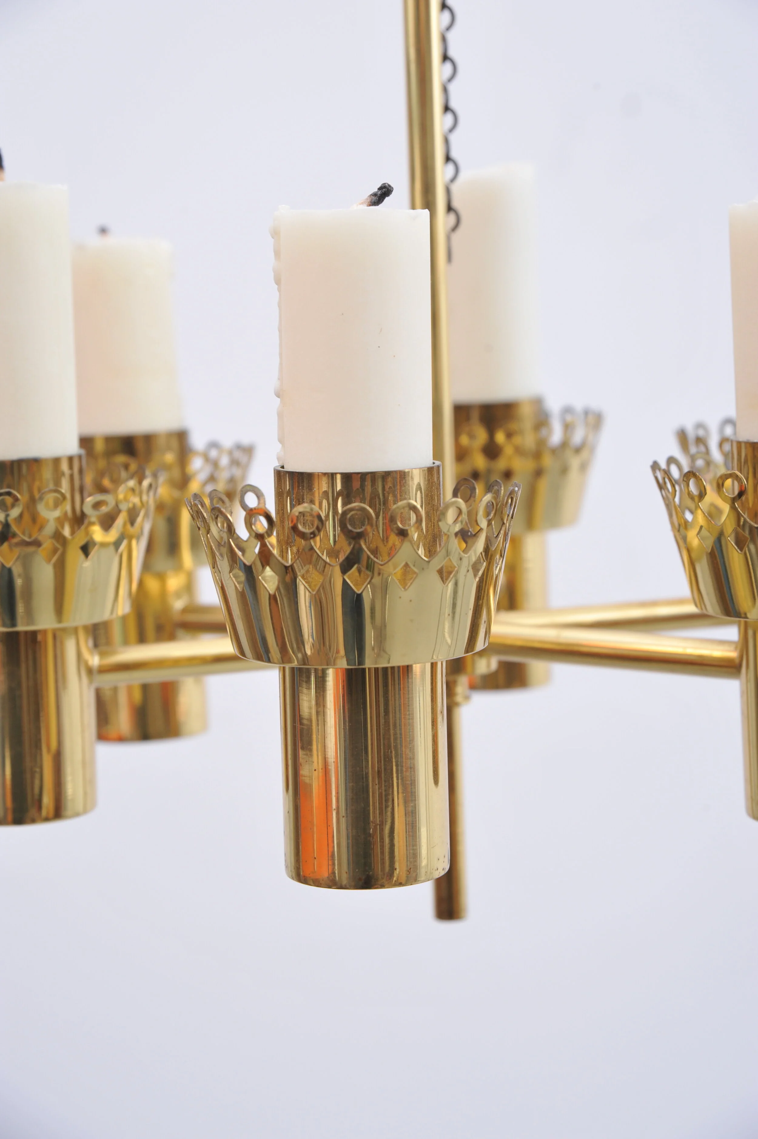 kerzenhalter-gold-messinghansa-agne-jakobsson-kette-kerze-ab-markaryd-schweden-skandinavisch-vintage-mid-century-rund.JPG