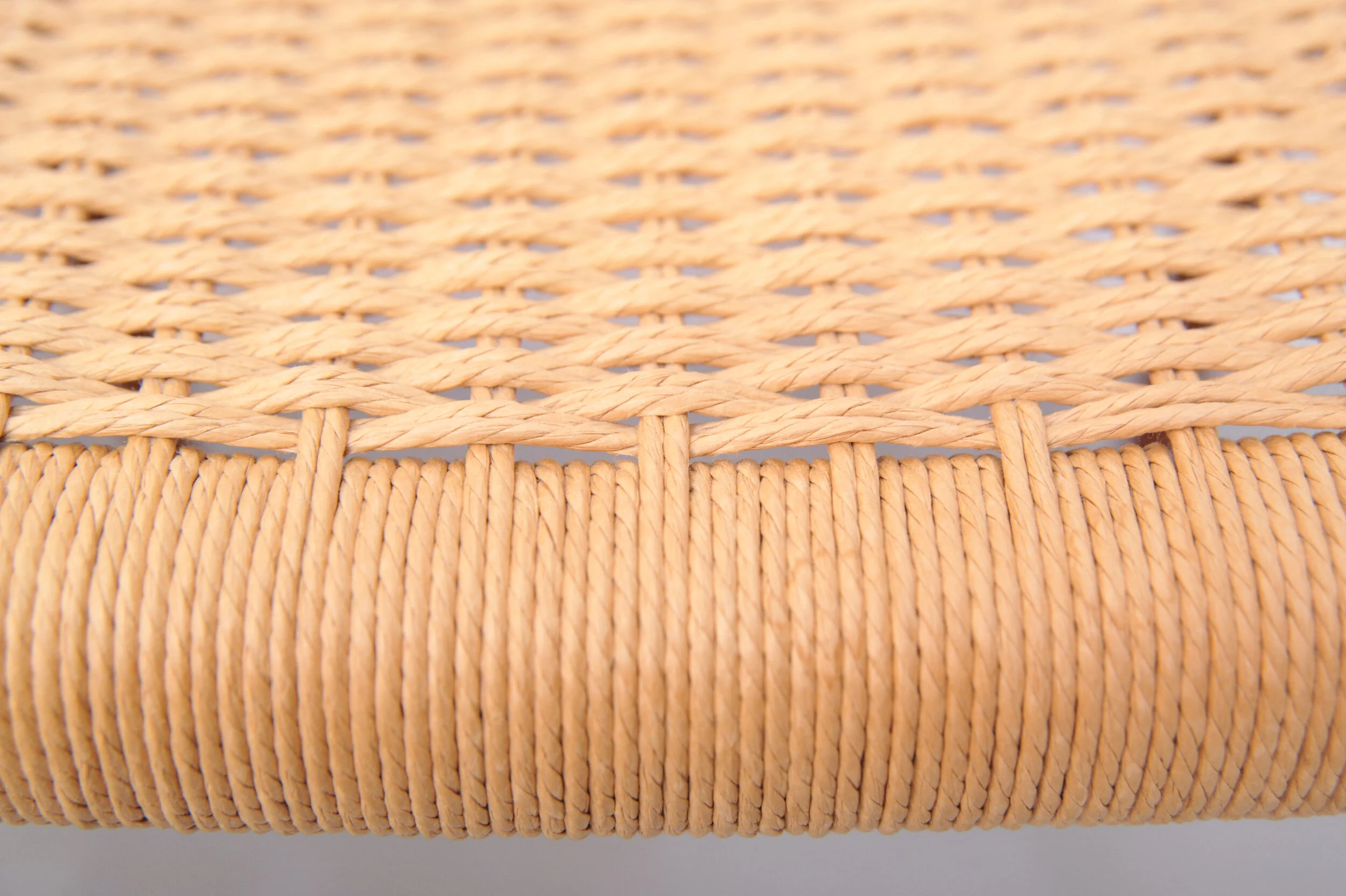 Niels-Otto-Moller-J.L.-Moller-TeakModell-75-Modell75-Papercord-Daenemark-Design-Skandinavisch-Detail.JPG