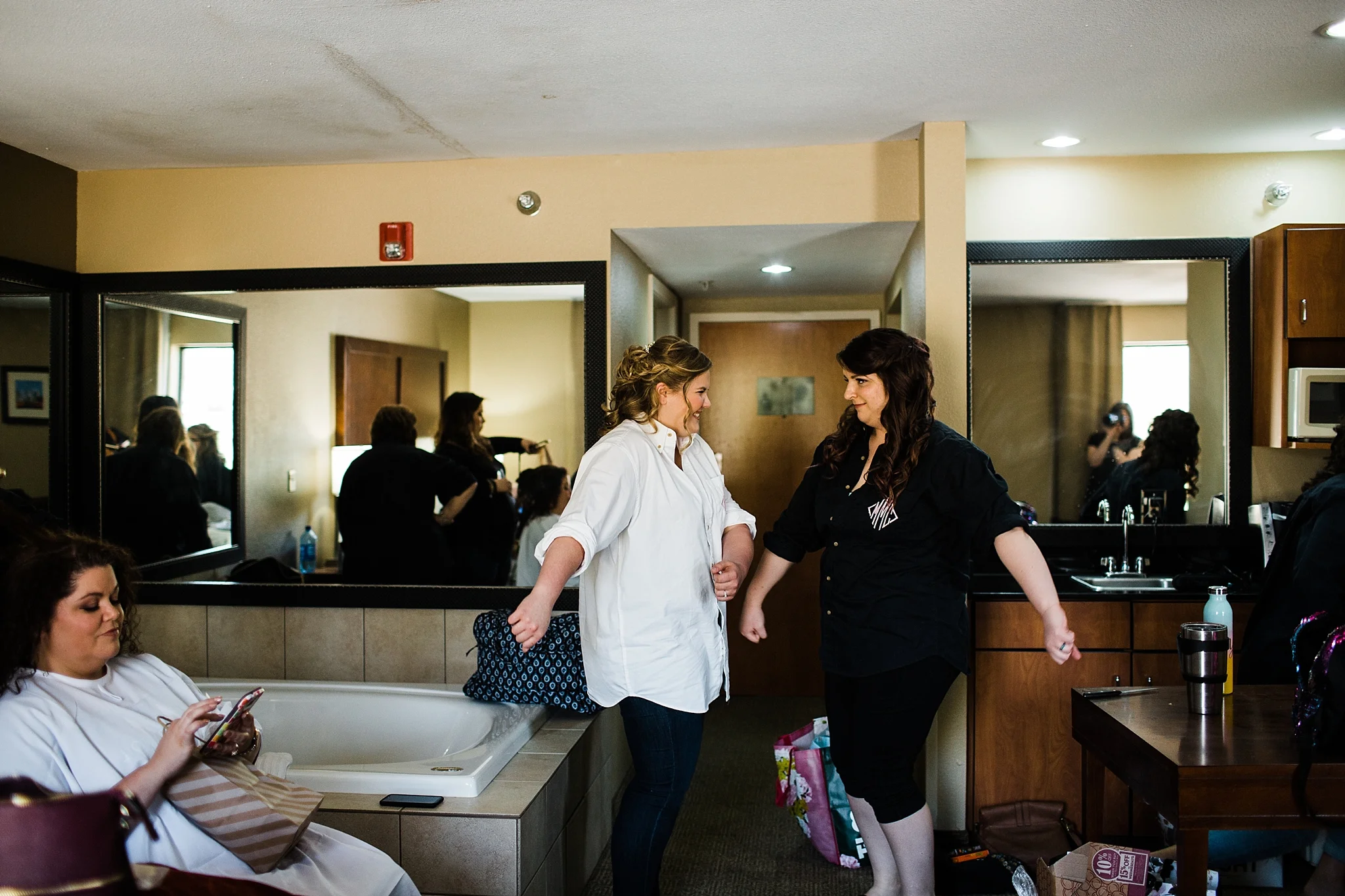 Jess_and_Jenn_1337.jpg