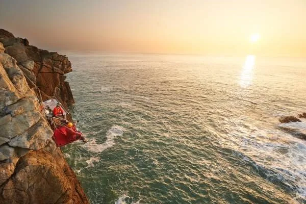 CLUB adventure - cliff camp 2_flip.jpg