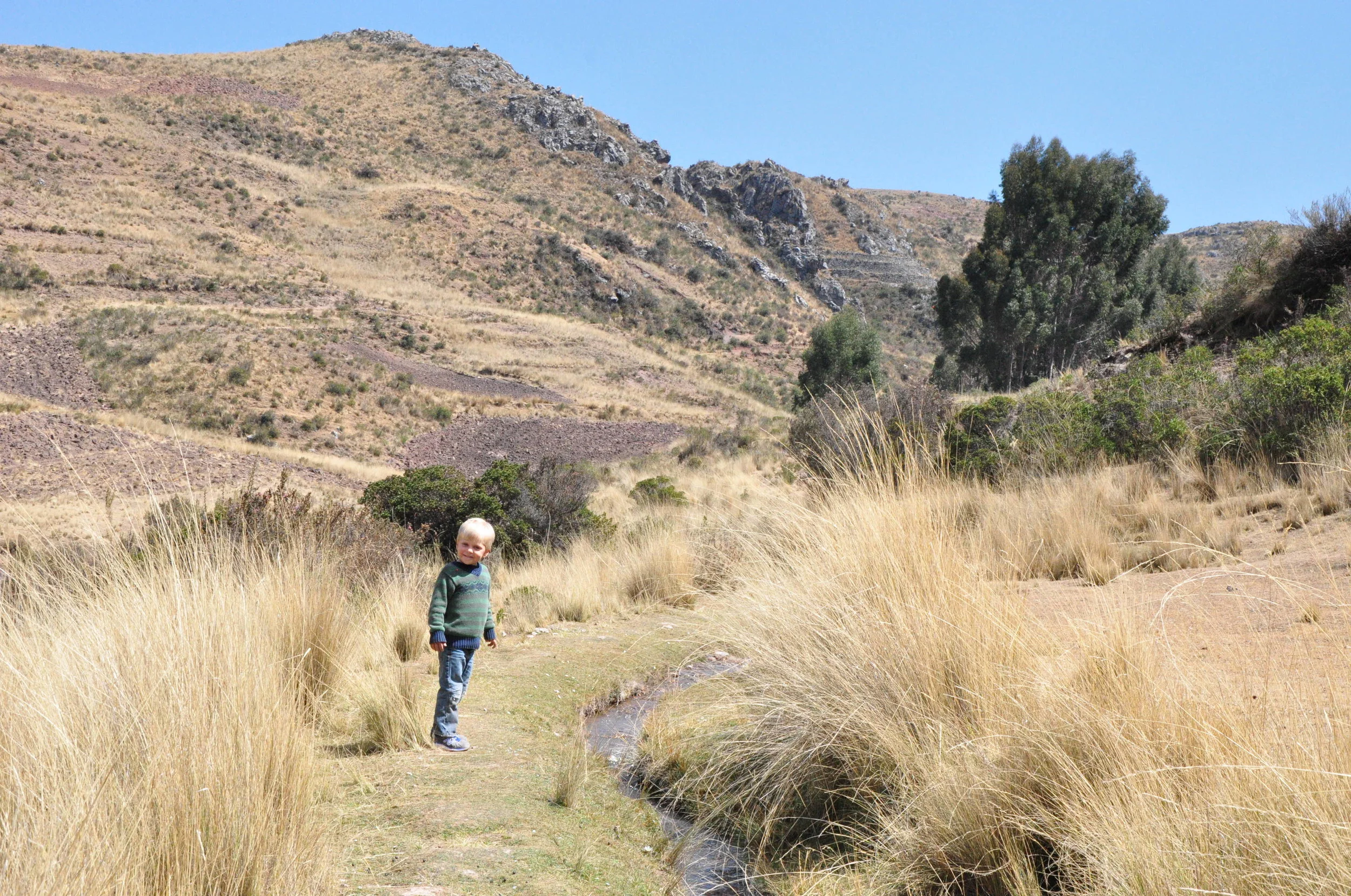 Exploring Tambomachay area
