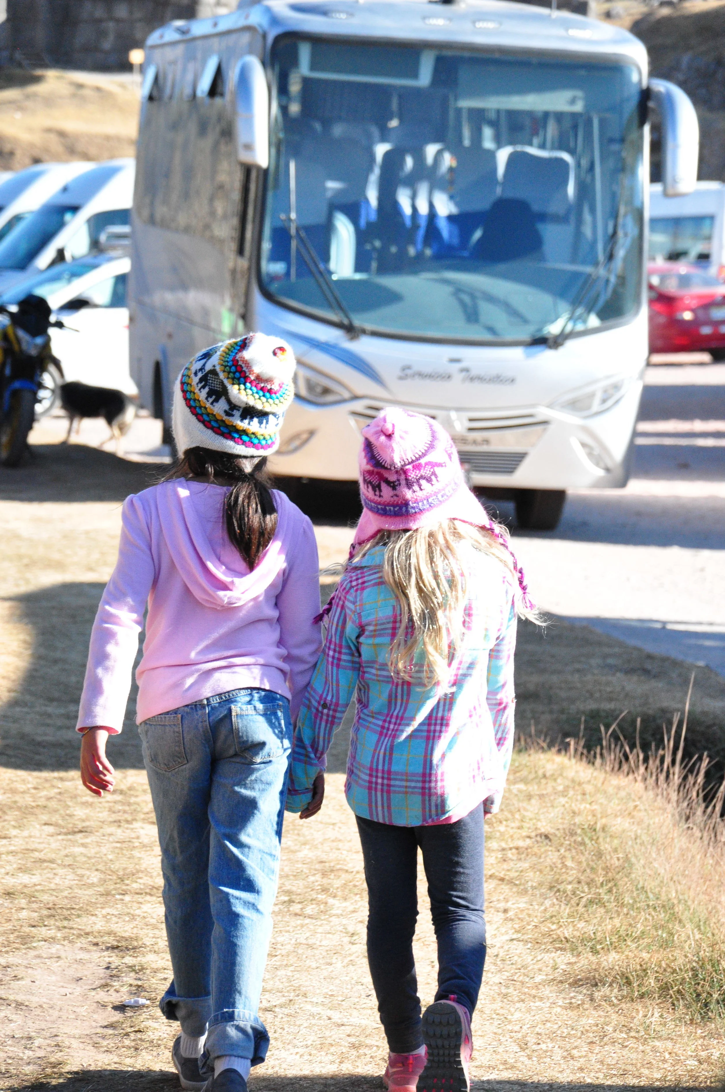 Lily and Joelyn in their Peruvian hats
