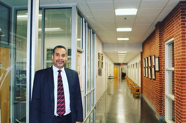 Photo of the Week
Prof. Malik Edwards
#PropertyLaw
.
Caught up with Prof last Friday
.
#PhotooftheWeek #durhammaroons #legaleagles #ncculaw #classof2017 #ncculaw2017 #ncculaw17