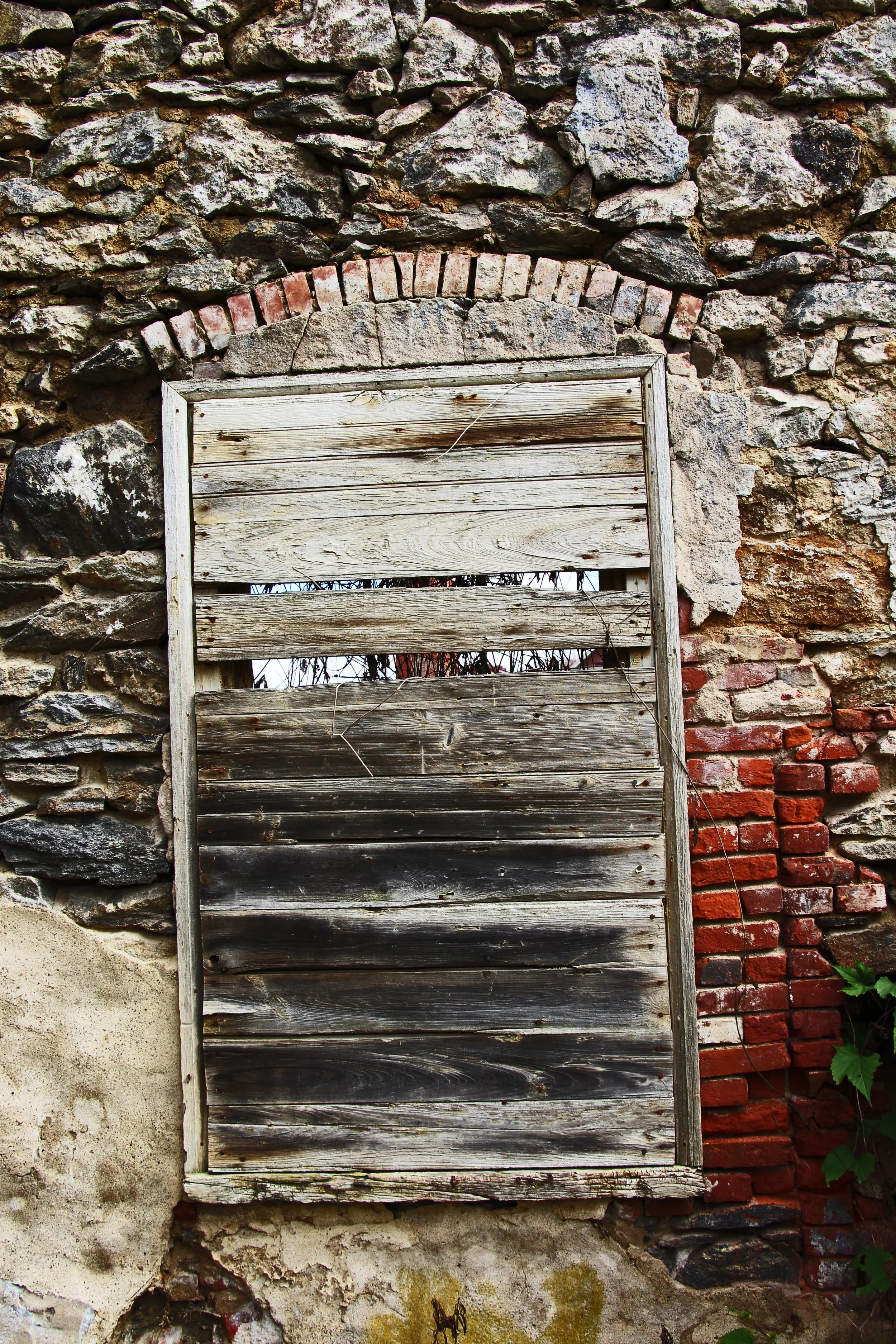 I Can't Get Out - Ever