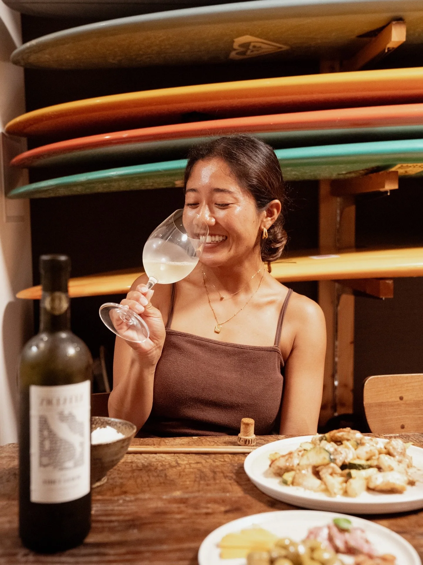 Warning: may spontaneously start planning a trip to Italy after one sip 🇮🇹
The fruity flavor of Zio Baffa brings those Italian good vibes right to you.
Cheers to the good life!

#ZioBaffa#organicwine#biologicWine#surflife#tuscany#stayzio