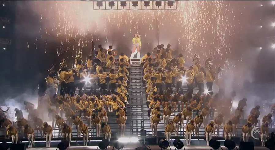 BEYCHELLA.jpg