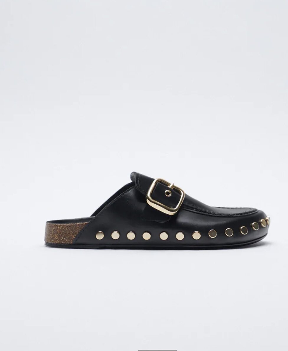 Dupe alert: jw anderson Chain mules — She Fly Tho