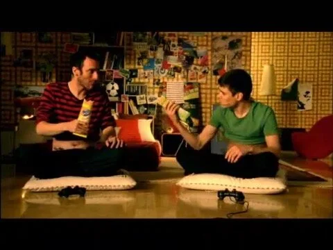 Picture of actors eating pastries.