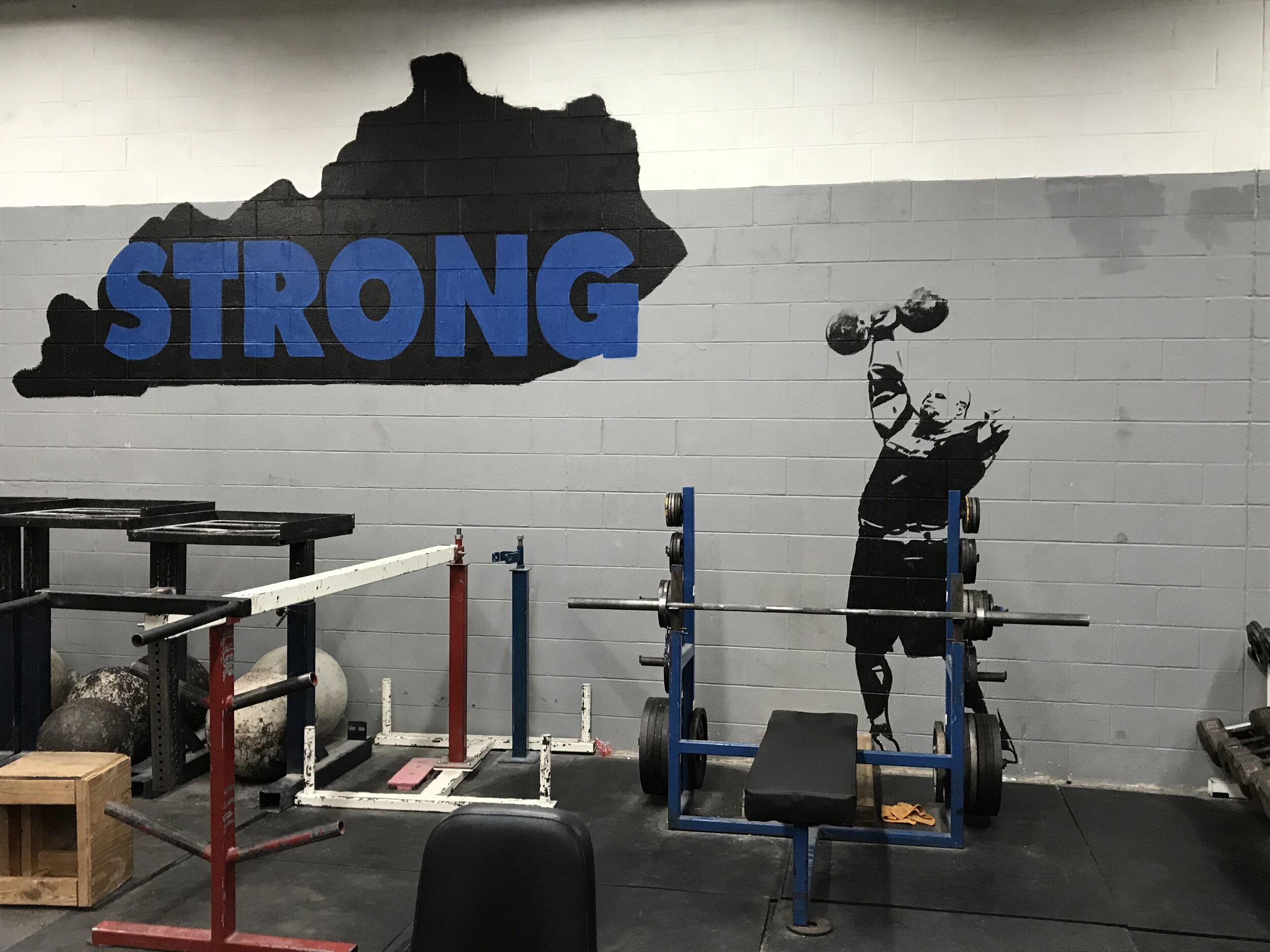 Strongman1.JPG