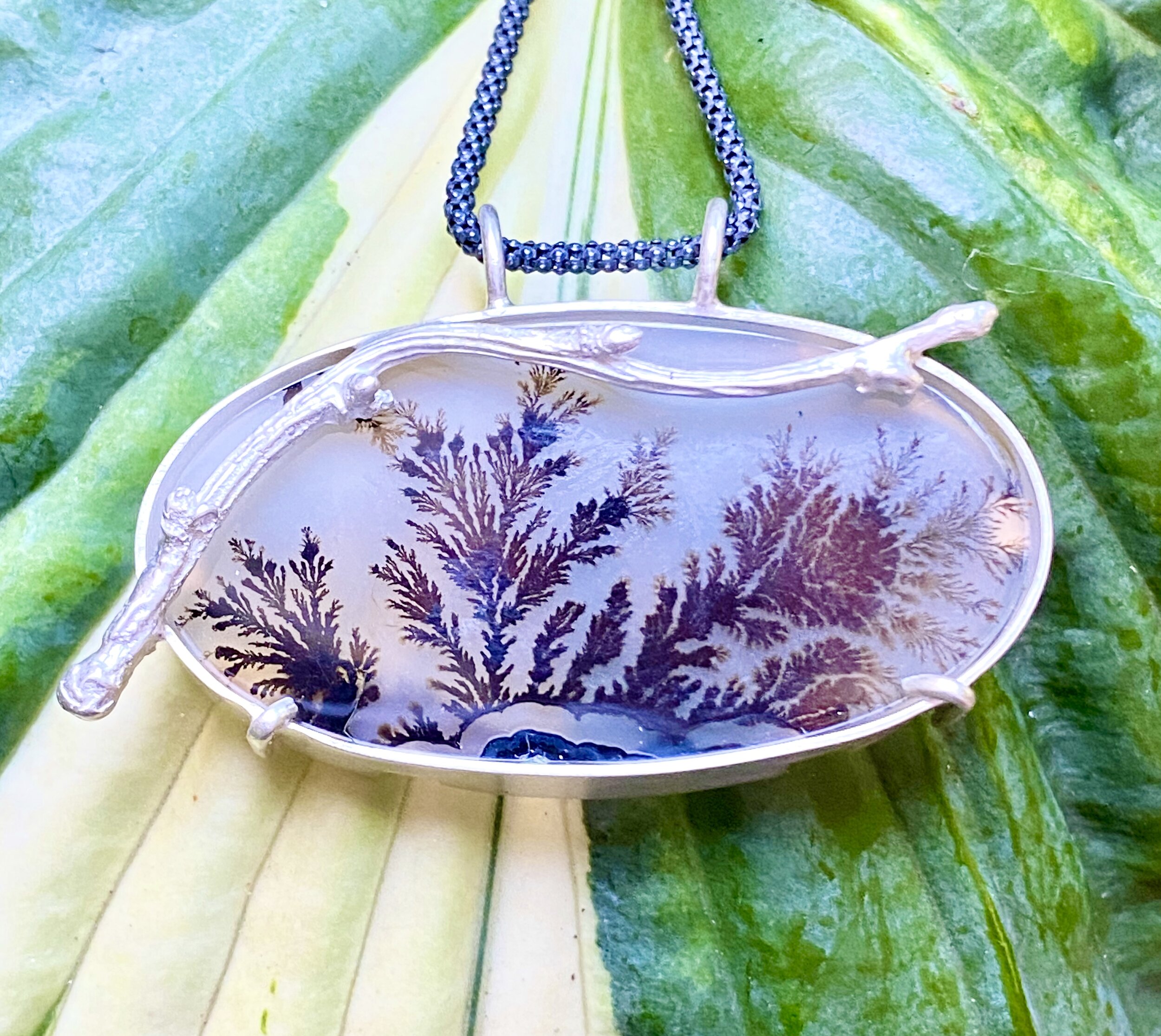 Dendritic agate 2.4.JPG
