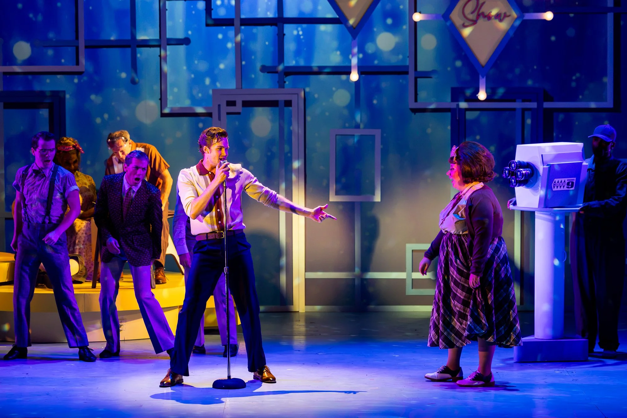 Hairspray_0036-Edit_WEB_SIZE_DO_NOT_PRINT.jpg