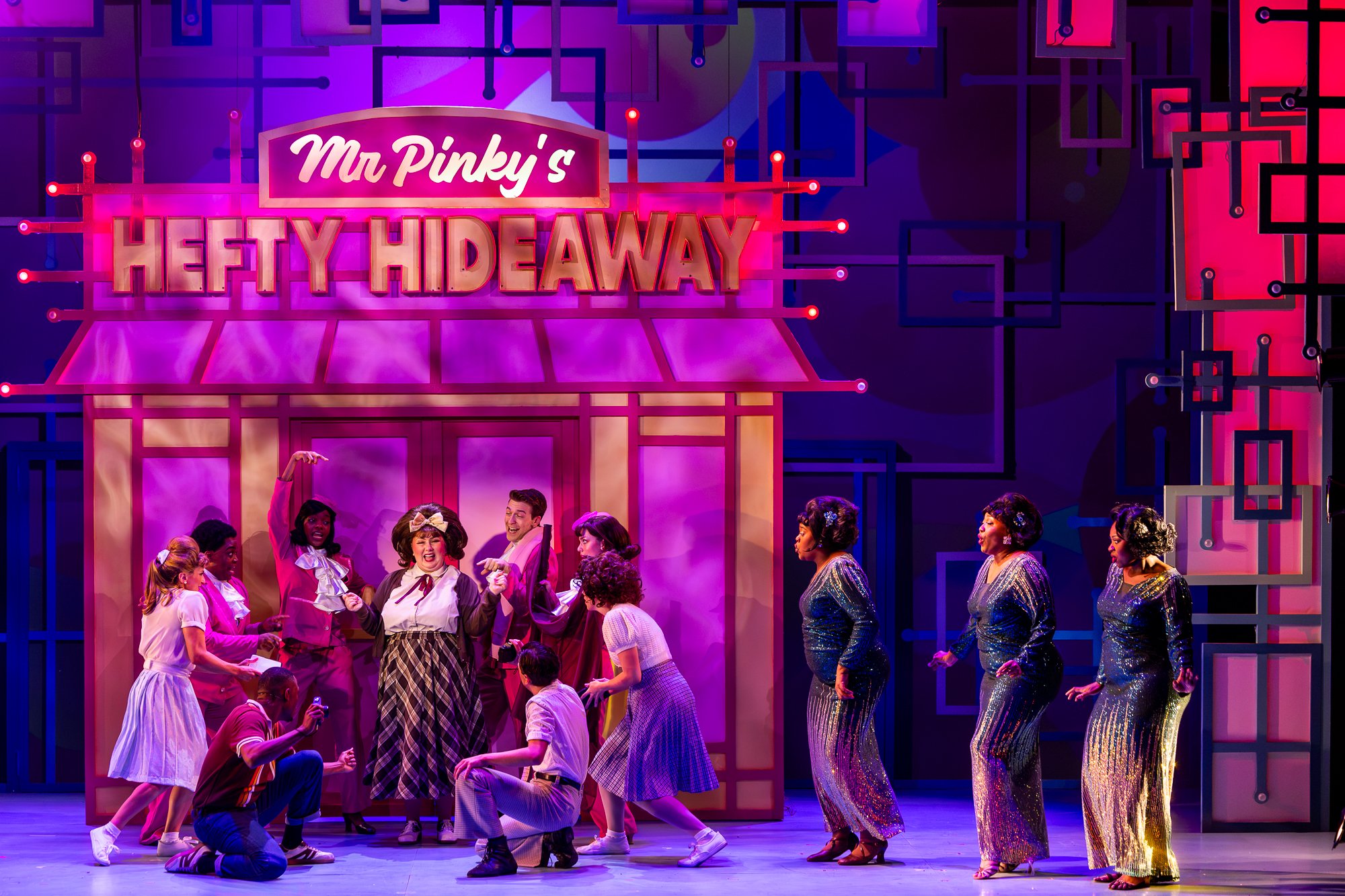 Hairspray_0042-Edit_WEB_SIZE_DO_NOT_PRINT.jpg
