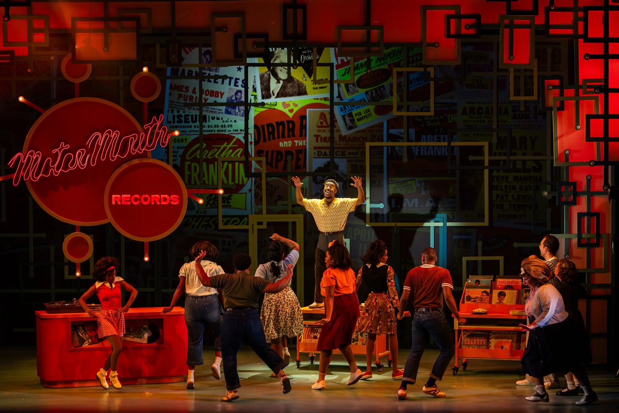 Hairspray_0049-Edit_WEB_SIZE_DO_NOT_PRINT.jpg