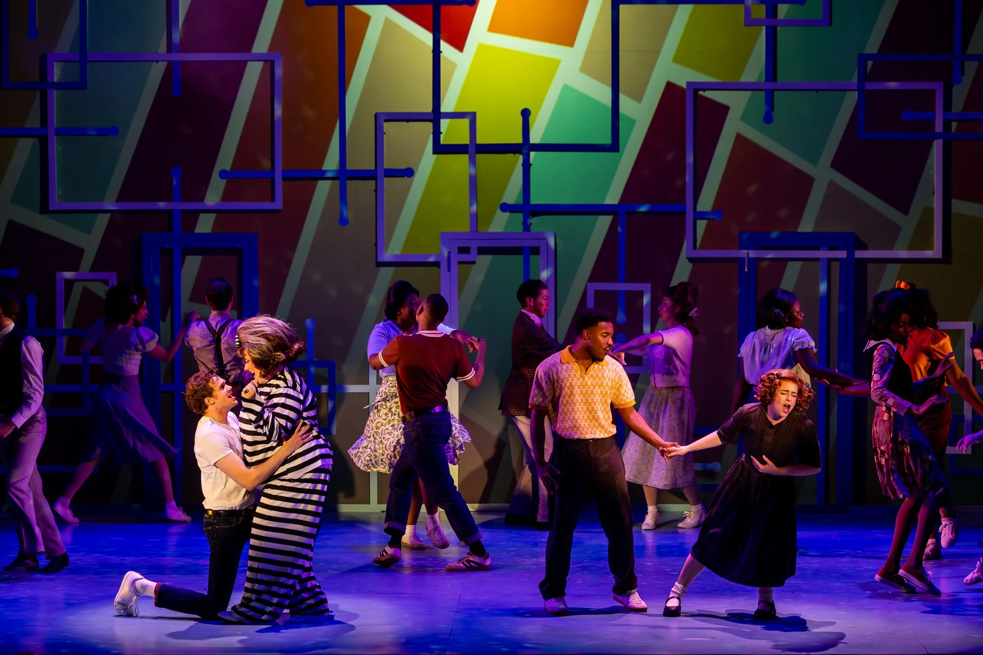 Hairspray_0072-Edit_WEB_SIZE_DO_NOT_PRINT.jpg