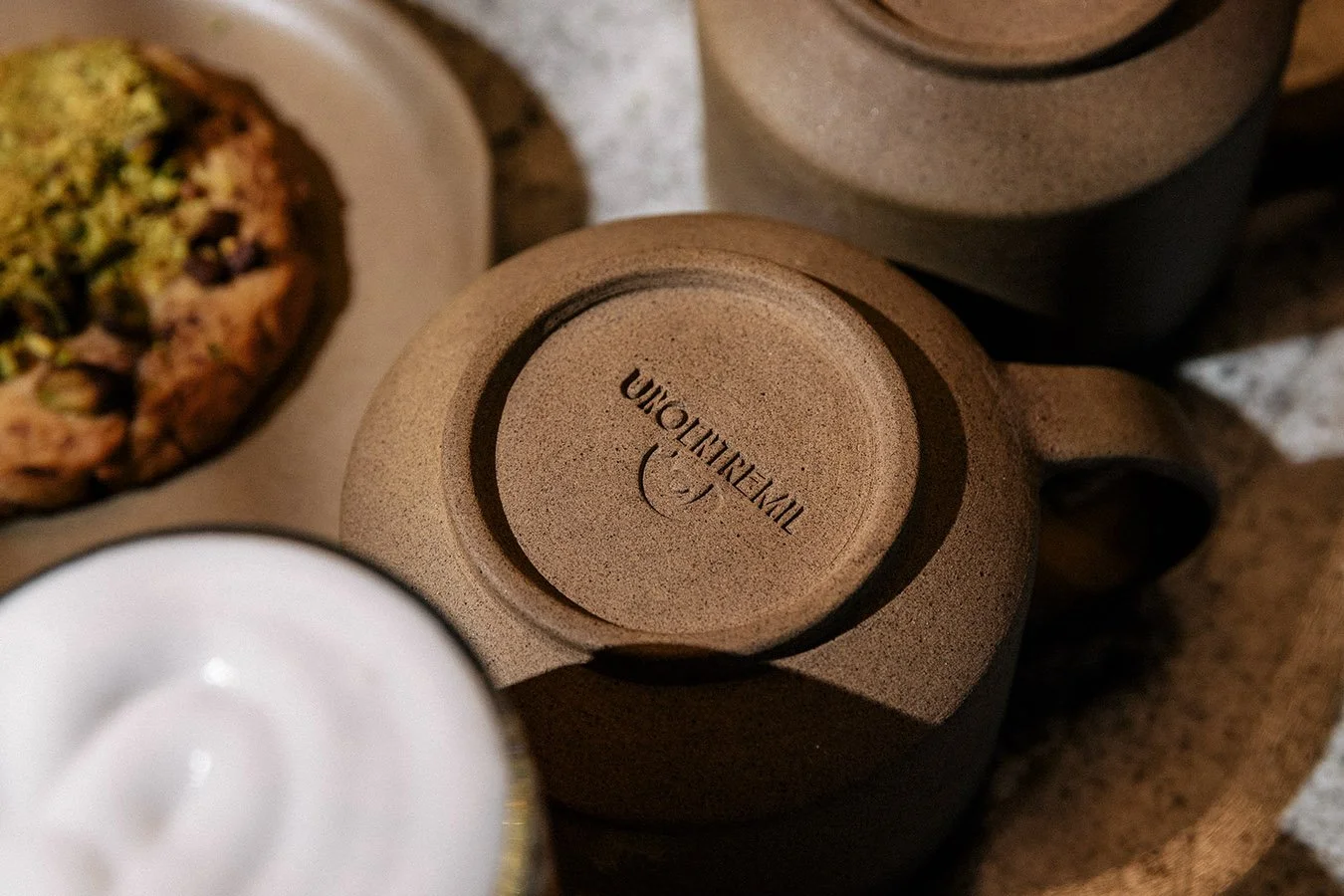 Unoentremil-Cafe-Bar-Ceramica-Taza.jpg