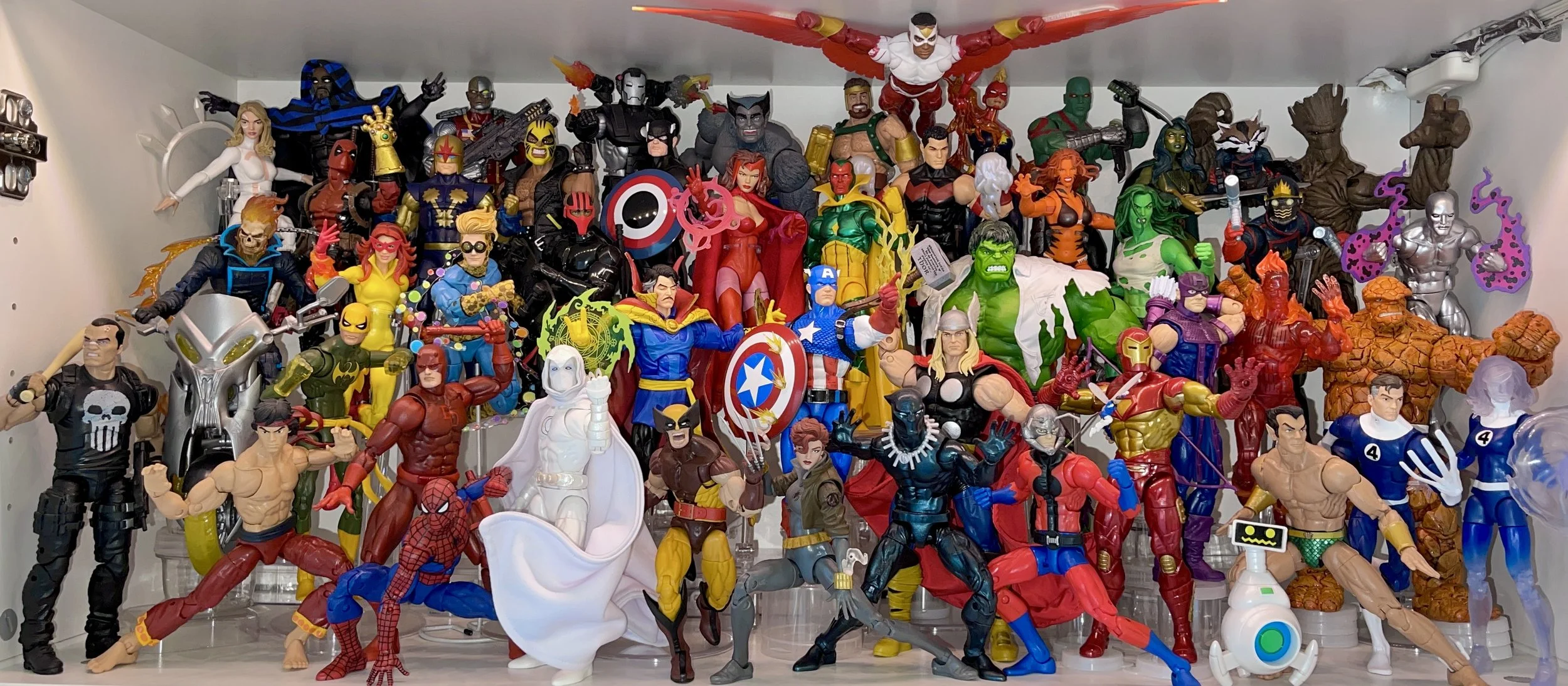 Marvel Super Heroes shelf