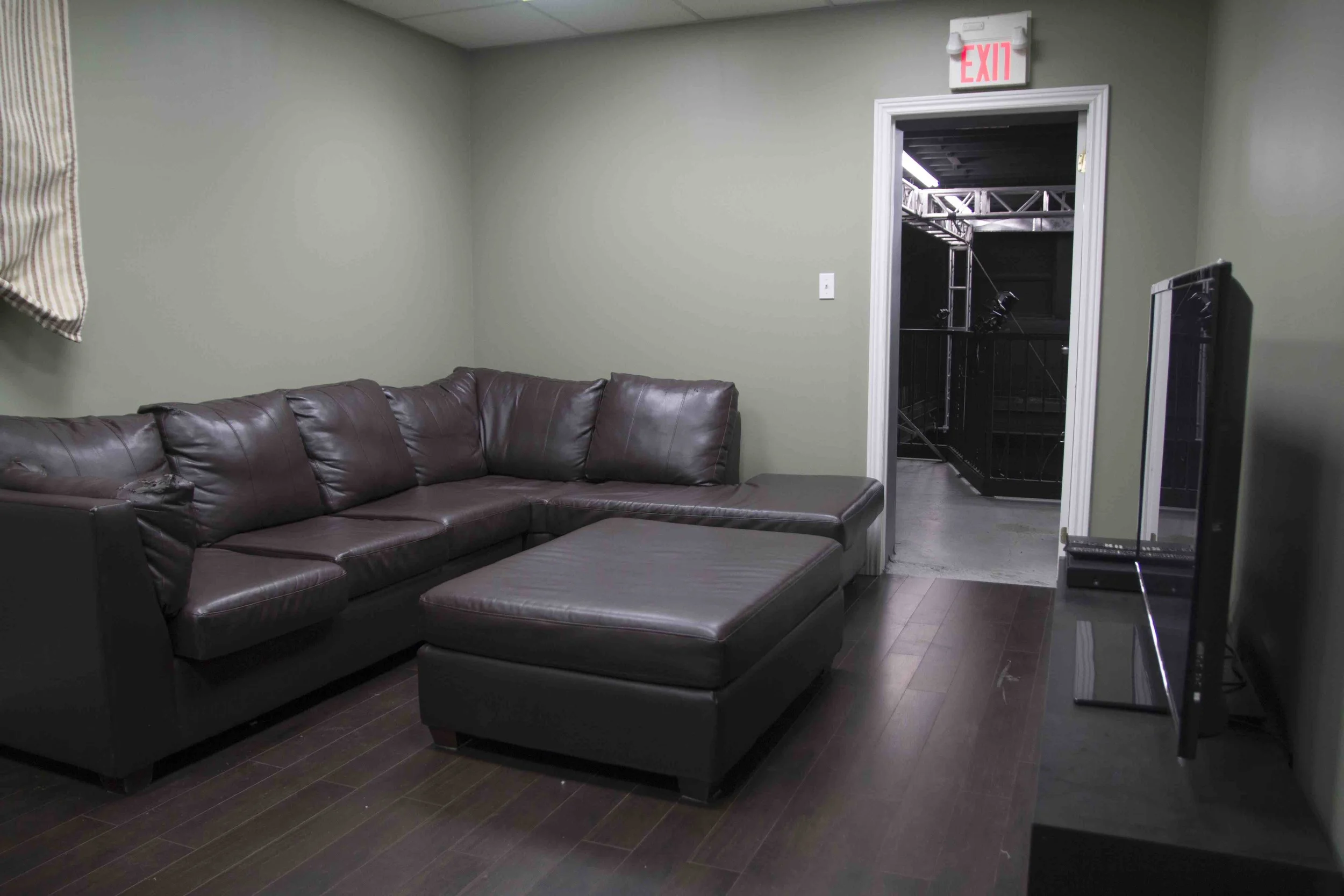 FMStudio_005_low.jpg