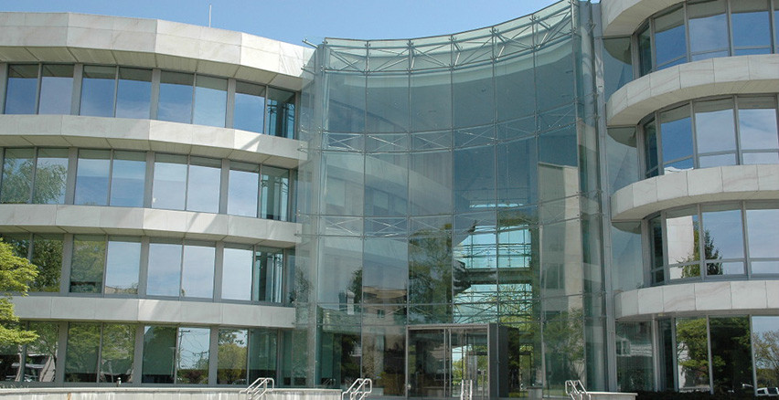 Commercial Real Estate Agent
