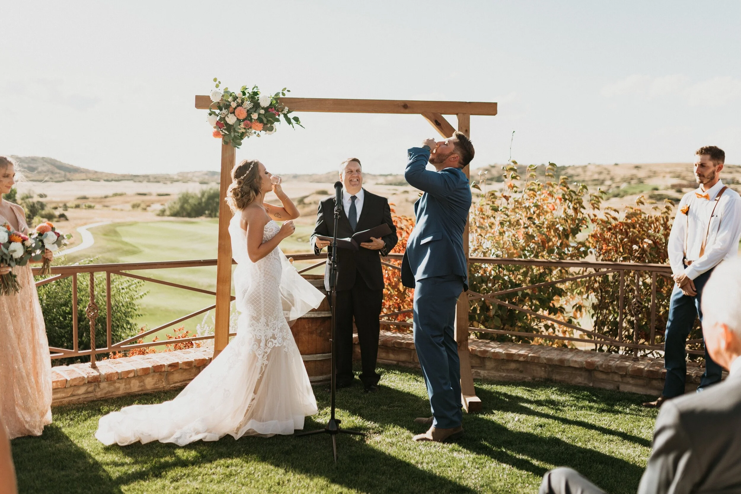 Ways to Honor Lost Loved Ones at Your Wedding