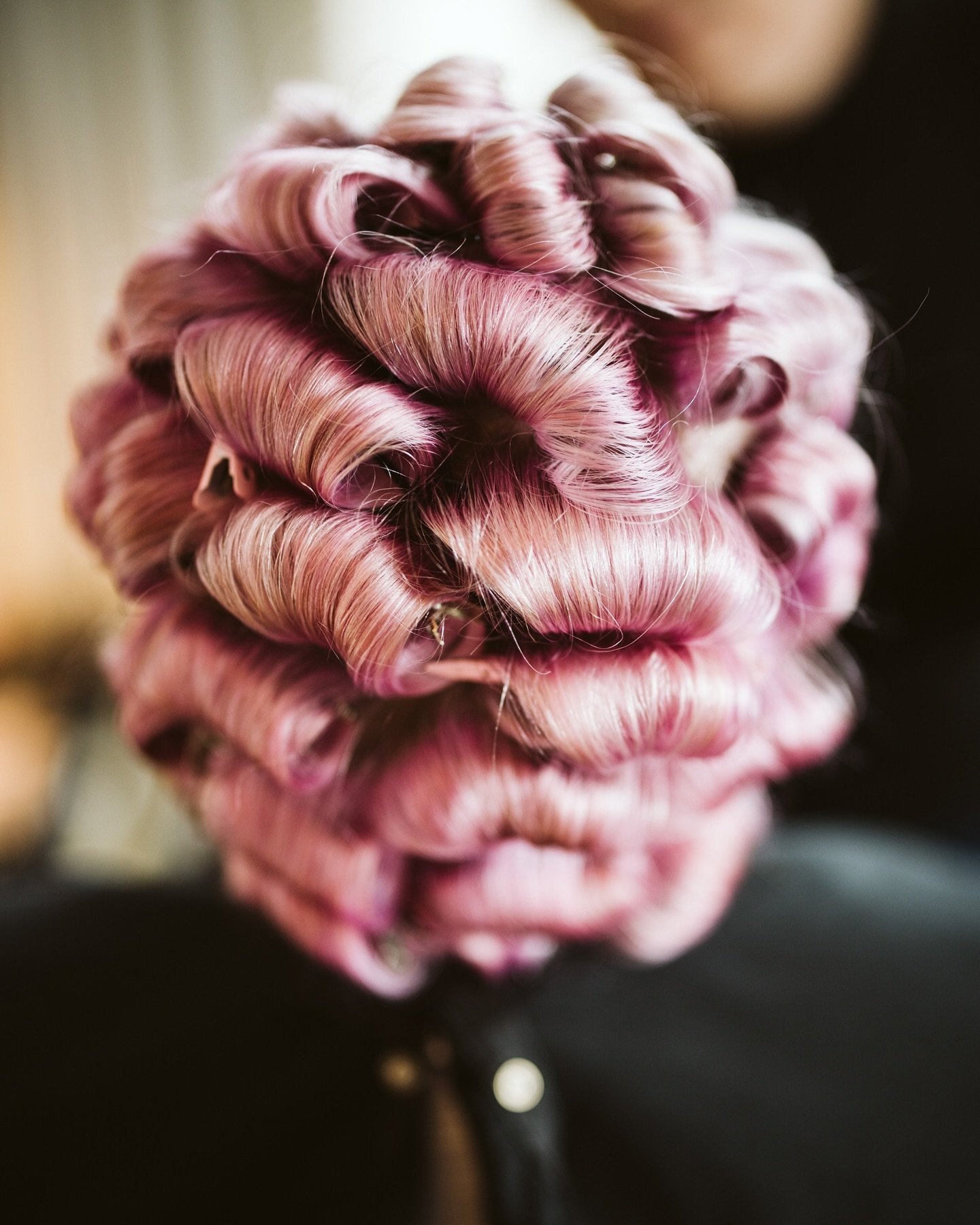 Pink hair and black wedding dresses. 🖤