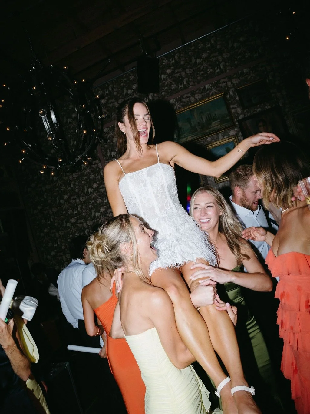These kids know how to throw a damn party! May this crew inspire your weekend activities! 🥂