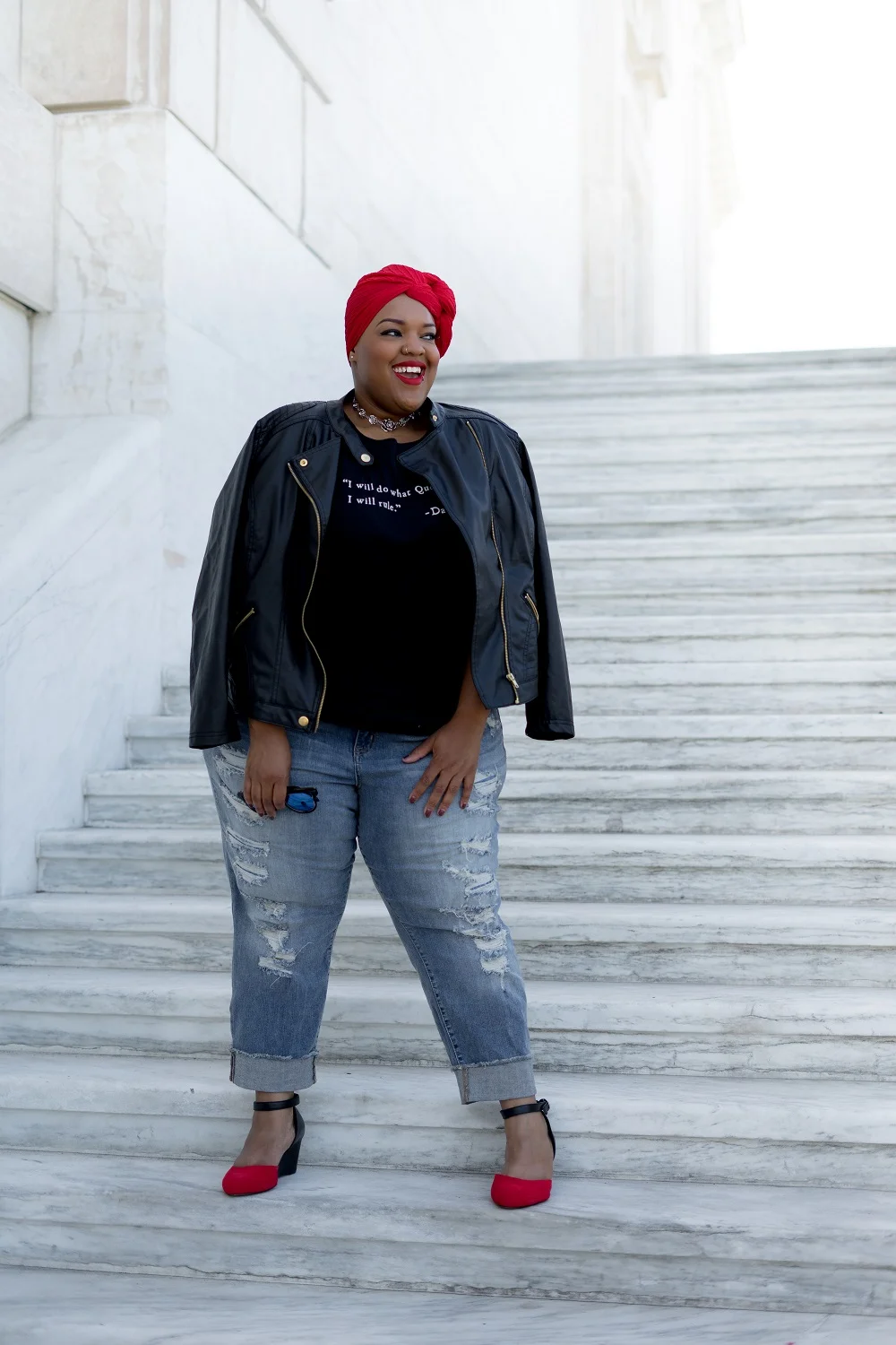 Leah-Vernon-Plus-Size-Model-Detroit-Blogger-Muslim-Girl-Body-Positive-Activist-Feminist-1.jpg