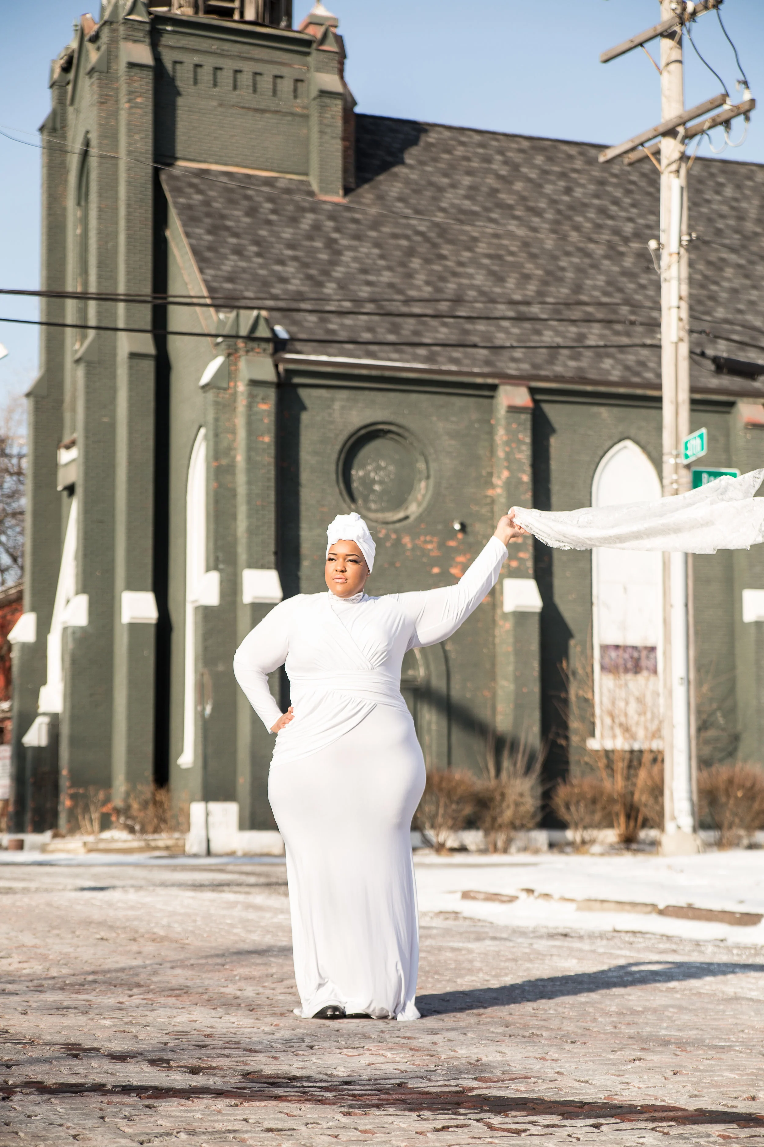 Dress: Fashion to Figure
