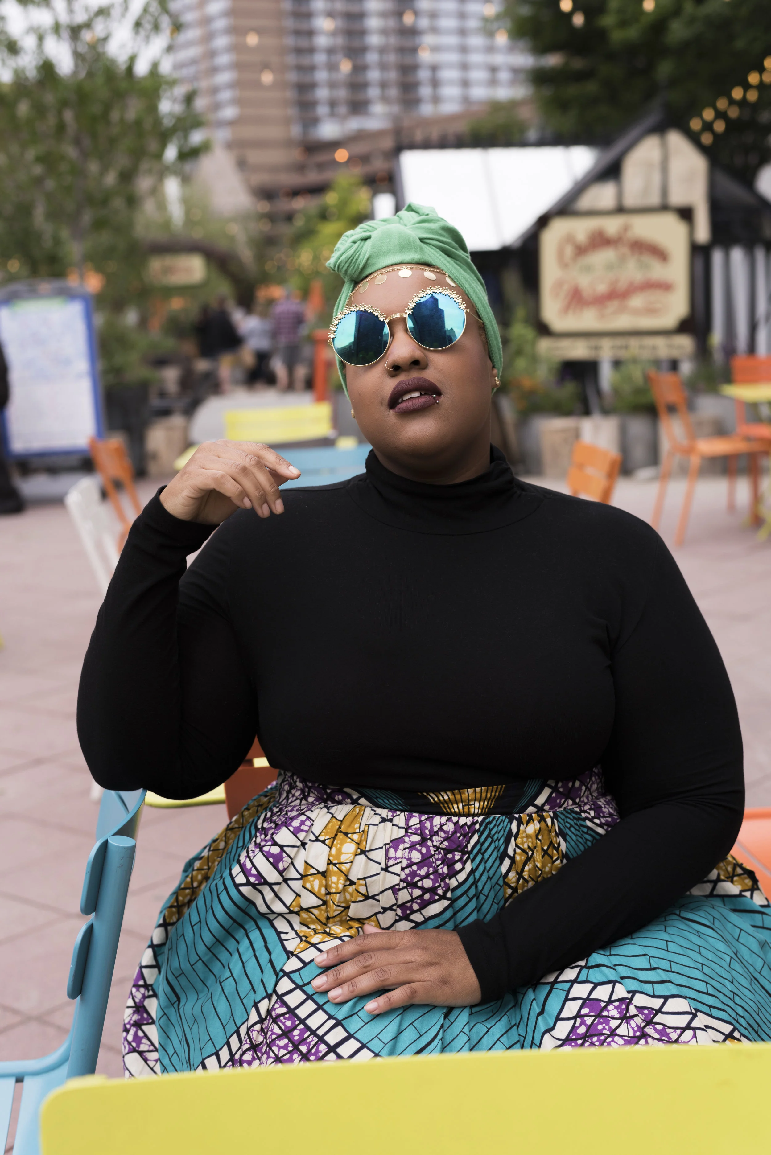 Leah-Vernon-Plus-Size-Muslim-Model-Detroit-Blogger-Body-Positive-Black-Girl-African-Print-Dress-1.jpg