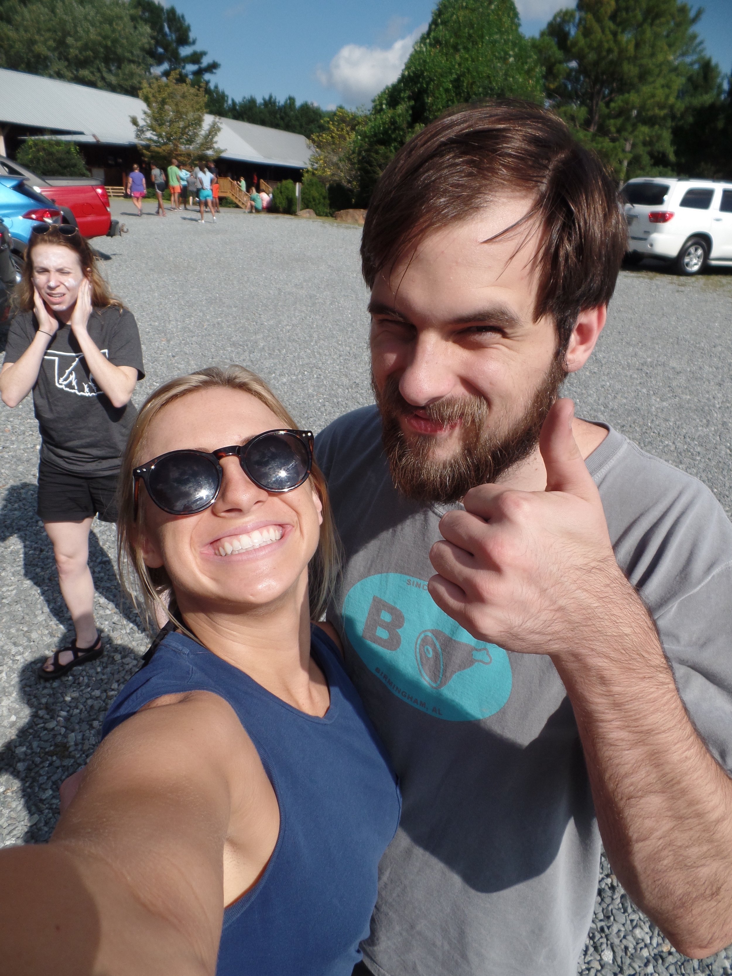 Emily, I know you're going to kill me, but this picture is way too funny not to share. 