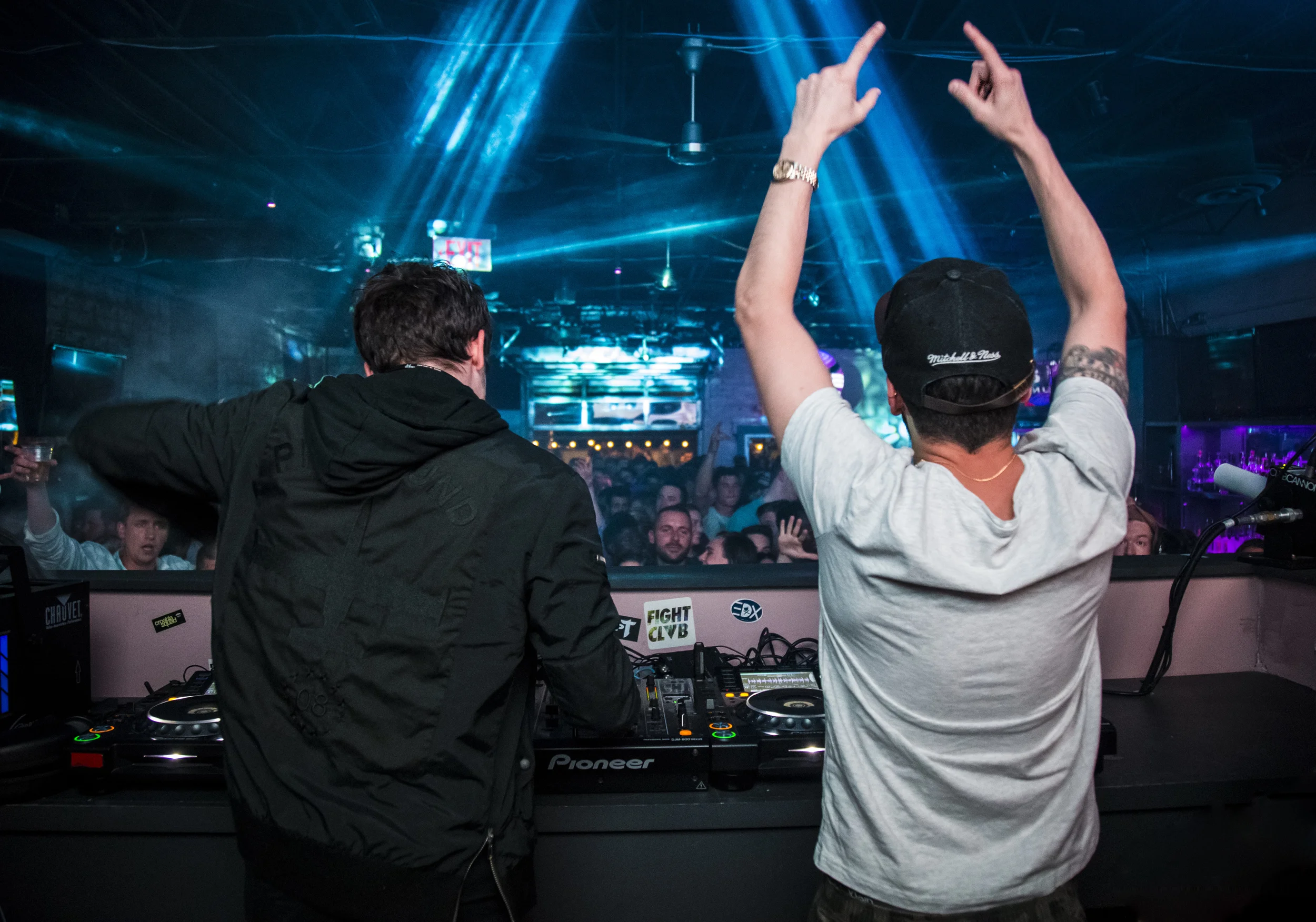 Cash Cash (Copy)