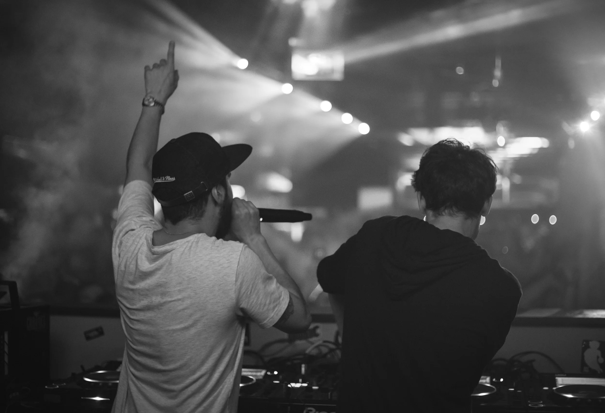 Cash Cash (Copy)