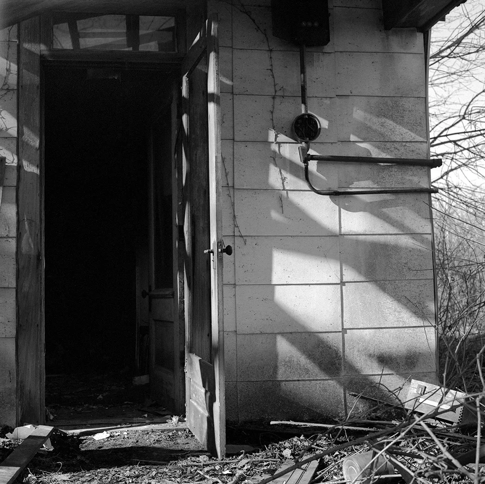 farmhousedoor.jpg