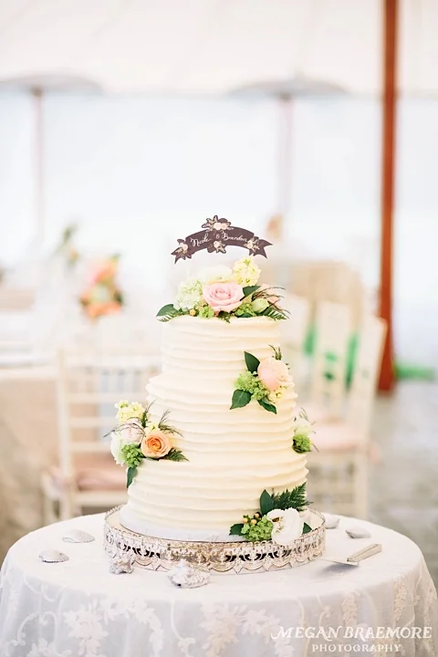 FlowerKiosk_WeddingLookbook_018.jpg