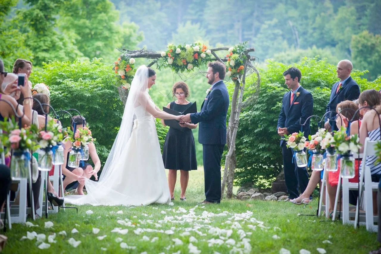 FlowerKiosk_WeddingLookbook_043.jpg