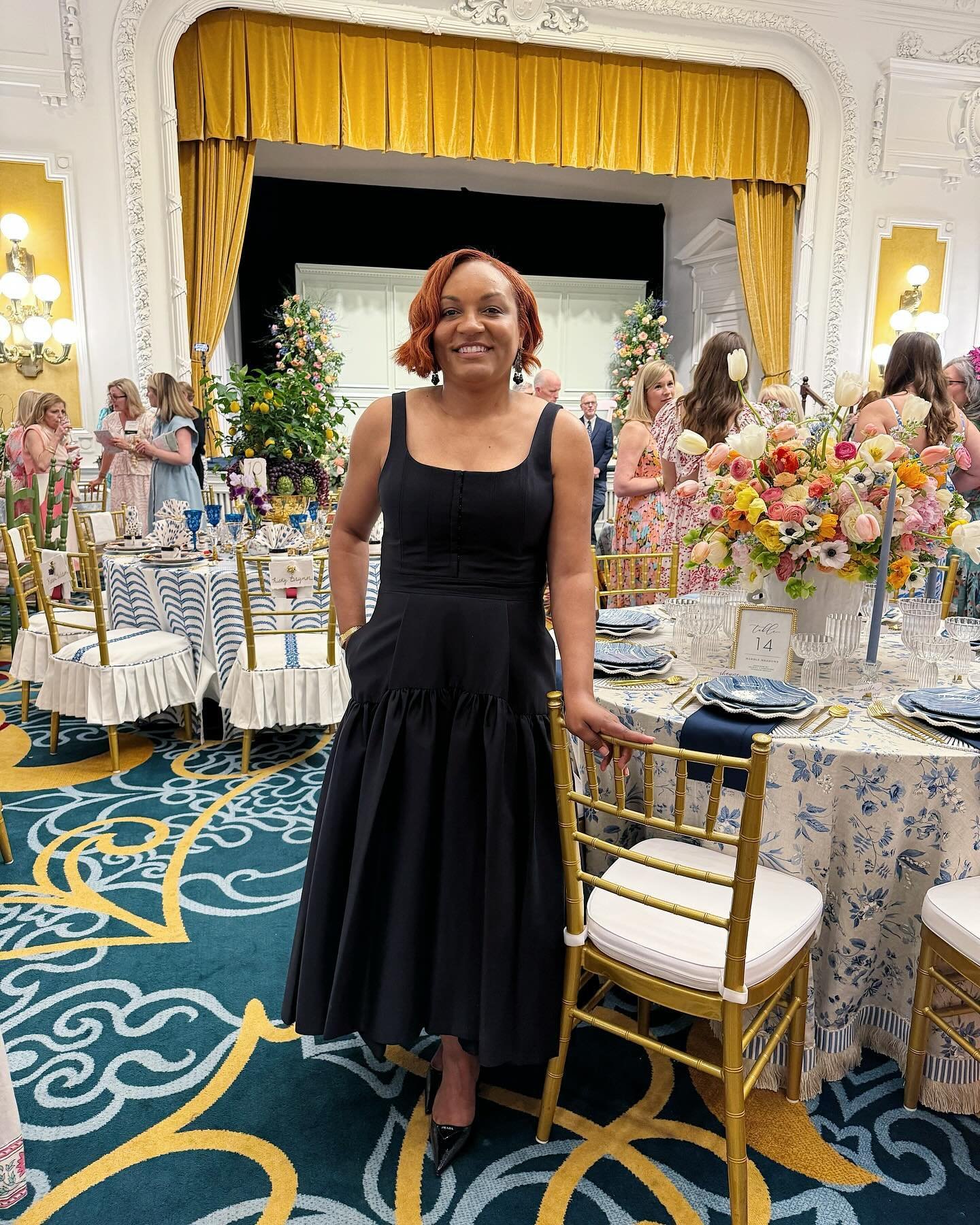 One week ago today I was heading to Richmond to participate in the @lhvatablescapes event to support the wonderful organization @littlehandsva. It was so fun to see all the beautiful table designs by a group of amazing designers in the Richmond and D