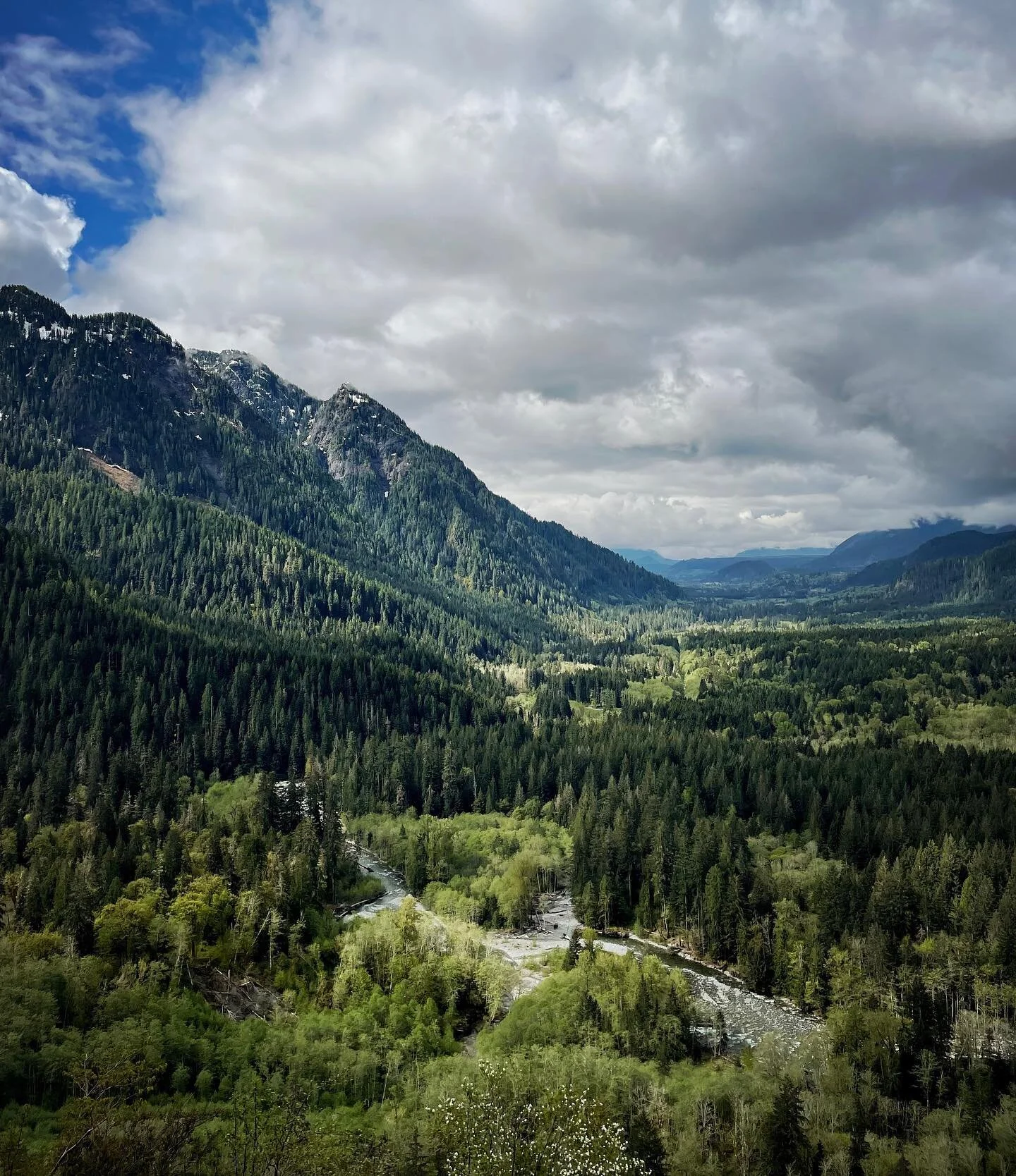 Short hike, great view #garfieldledges #pnwadventures #hiking