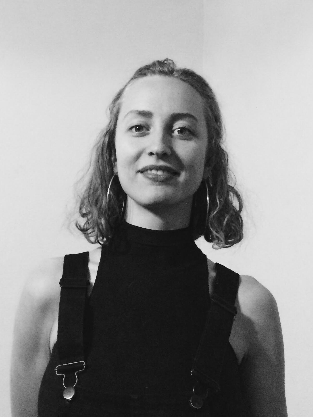 Urzulka is a photographer and art director based out of Austin. She is a visual designer with Helmut Studio. 