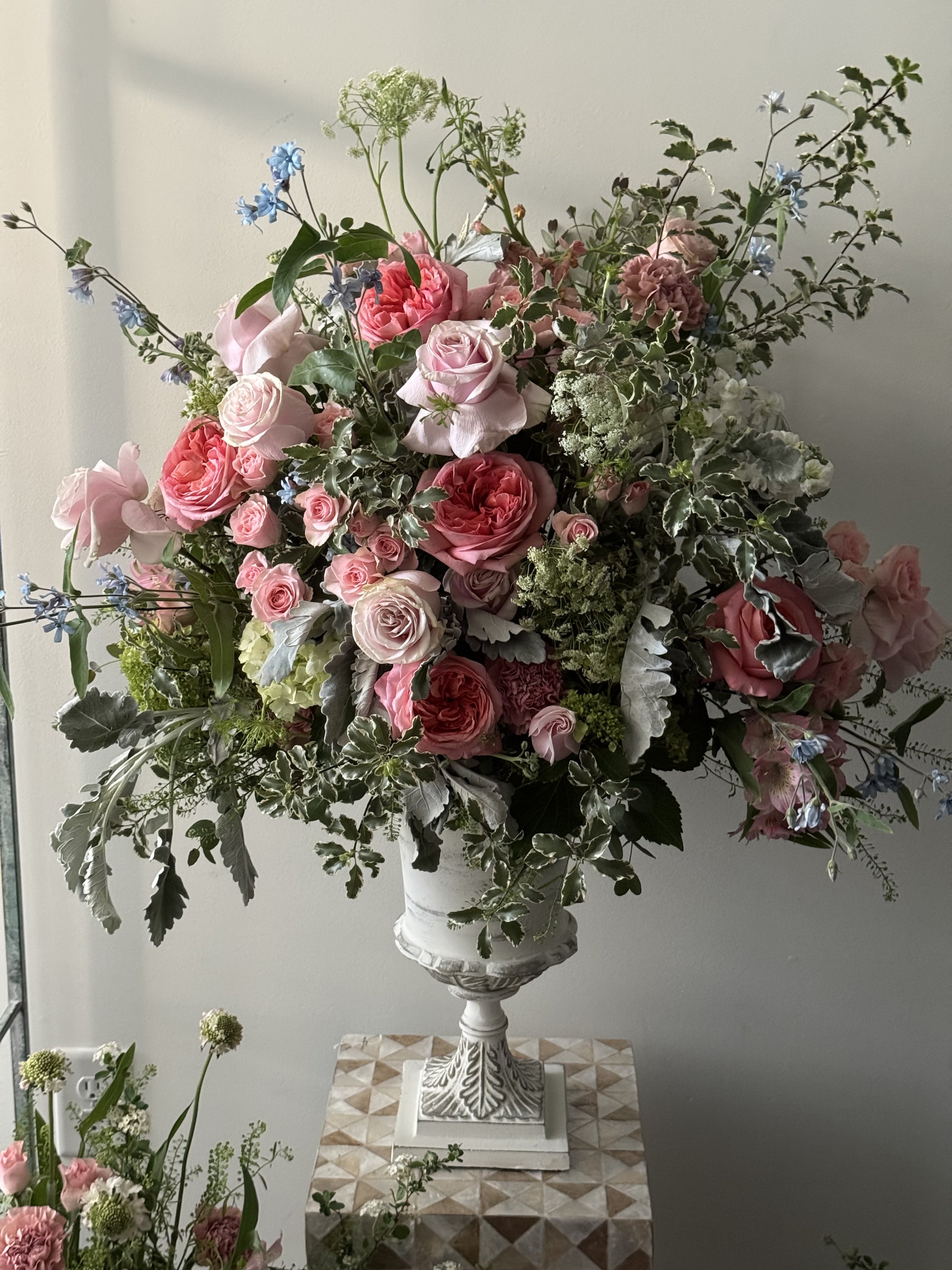 Amour Altar Flowers