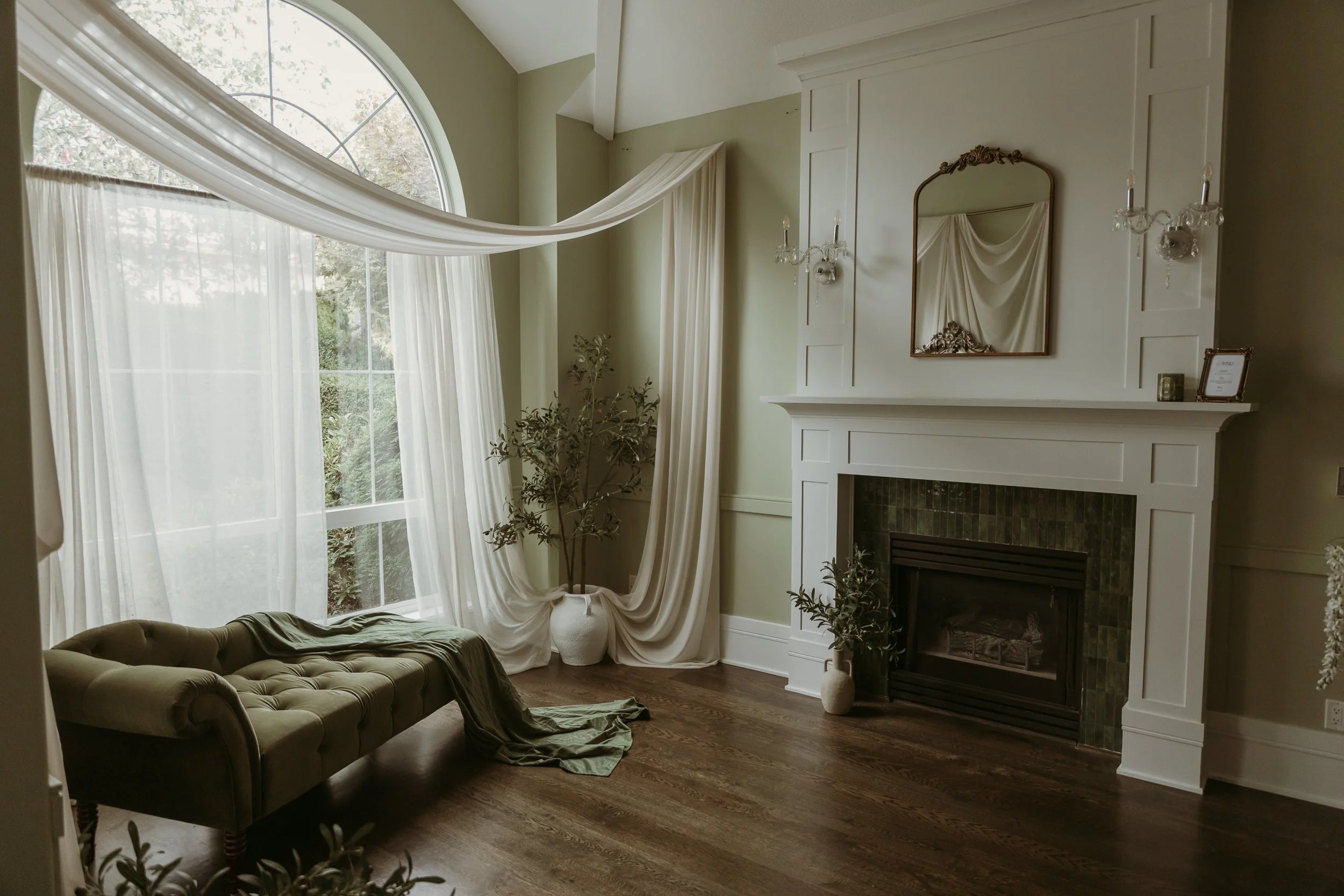 greater vancouver boudoir photo studio-7.jpg