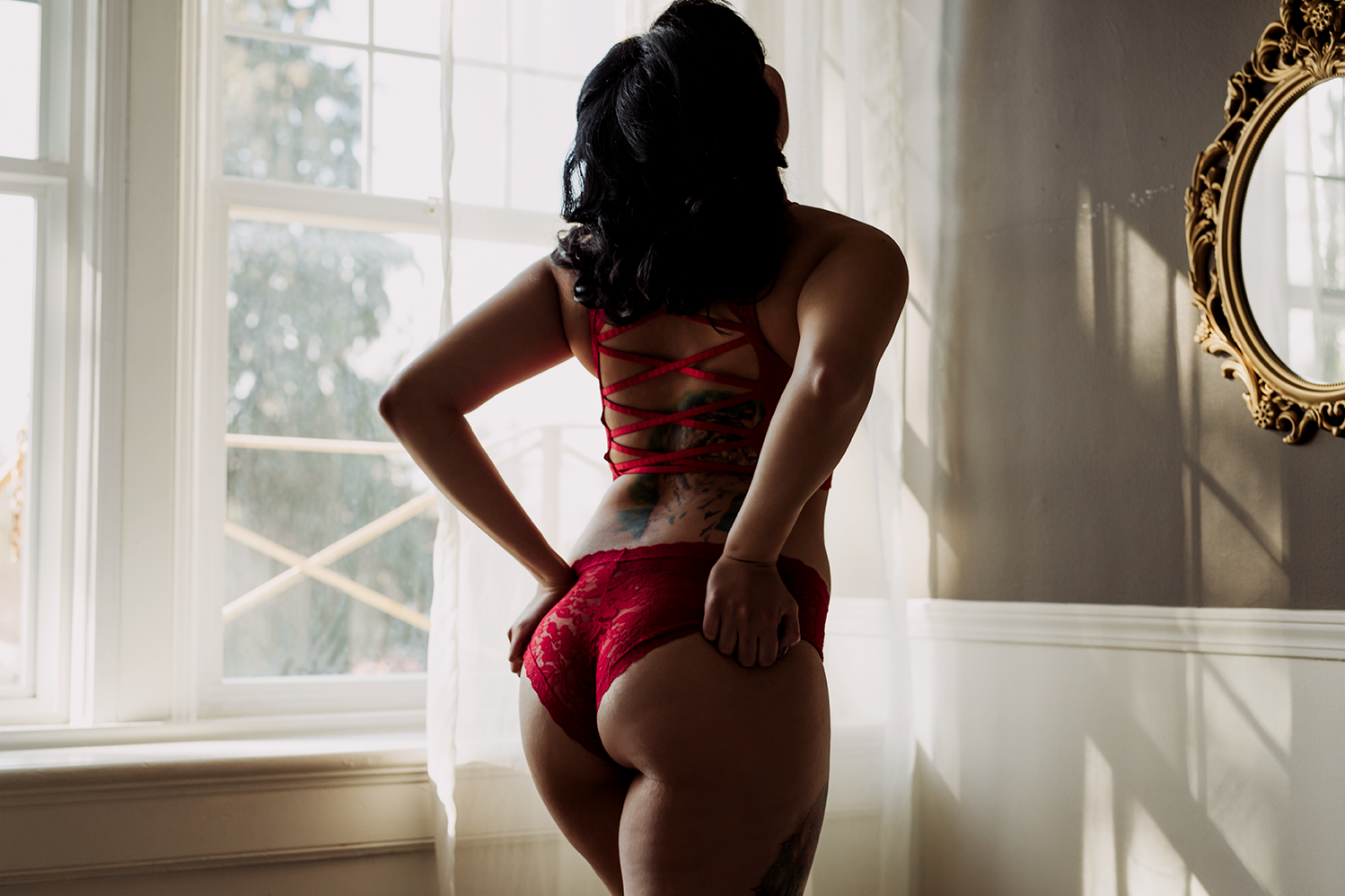 Vancouver-Island-Boudoir-Photography-24.png