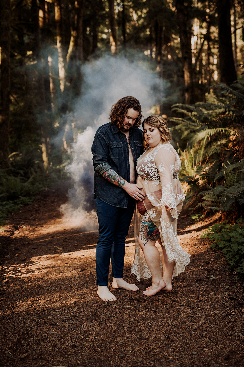 Vancouver-Island-Couples-Boudoir-Moss-Photography-17.jpg