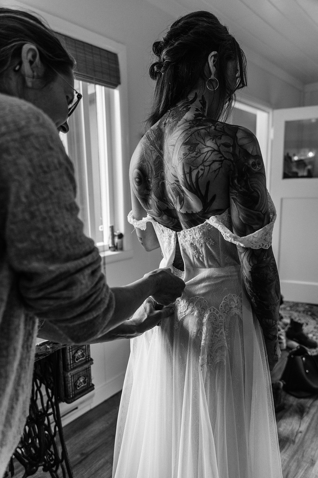 victoria bc wedding photography penny and harley-49_websize.jpg