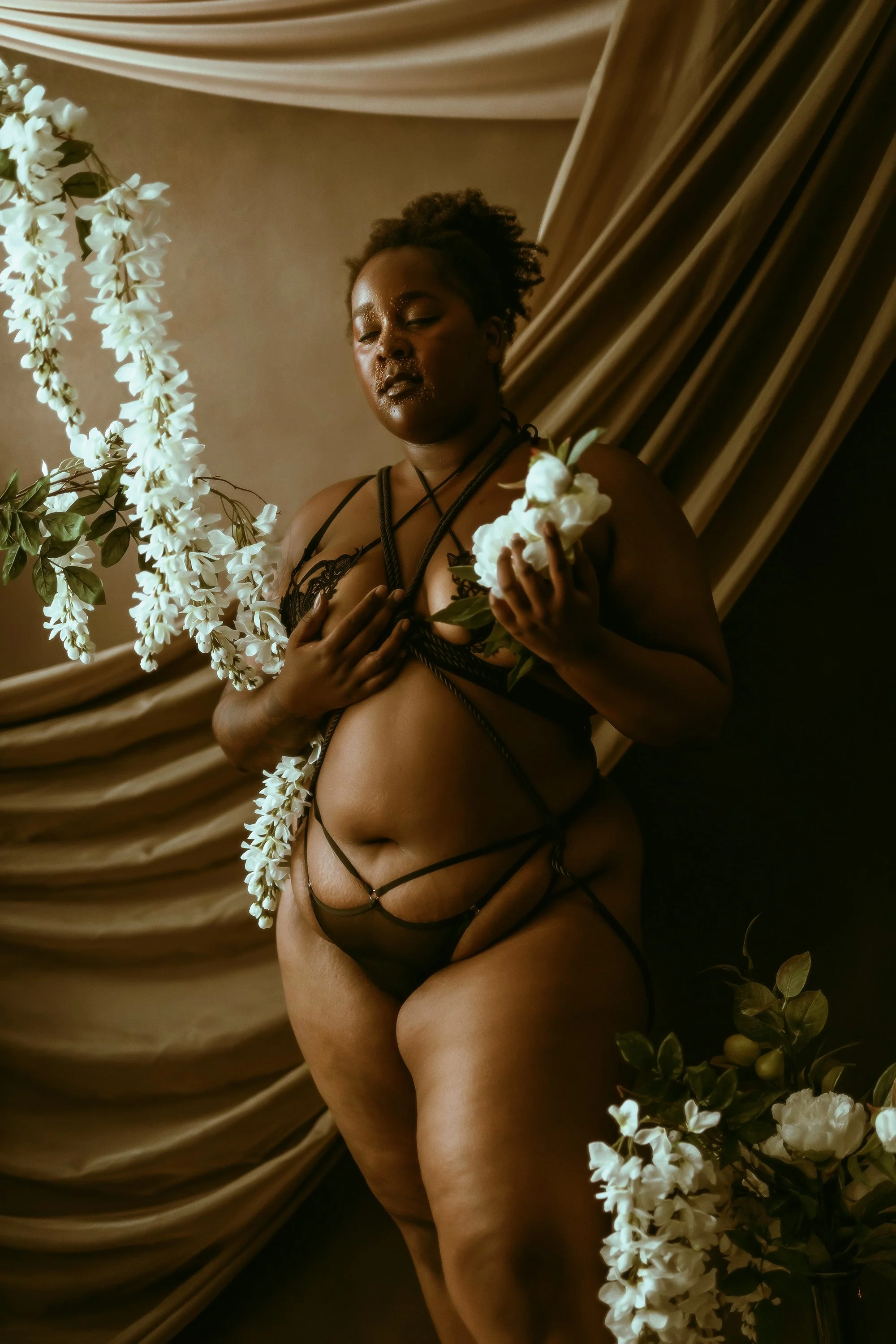 Greater Vancouver BIPOC Boudoir Photography 9.jpg