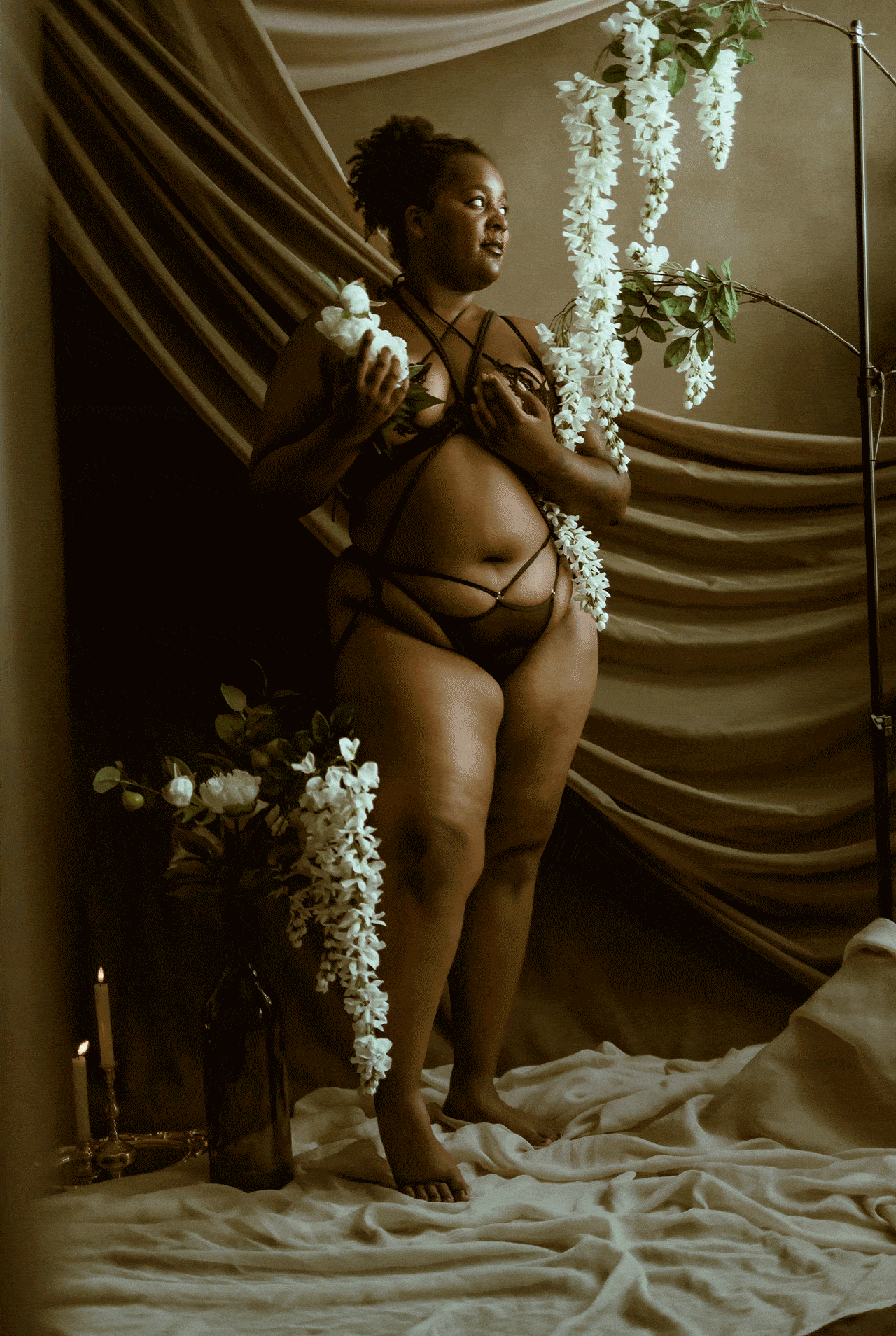 Greater Vancouver BIPOC Boudoir Photography 3.gif