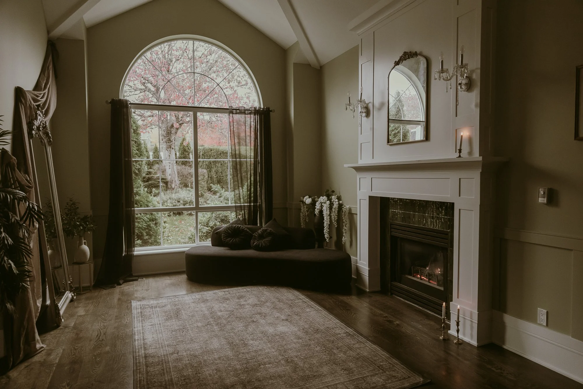vancouver bc luxury boudoir studio-9.jpg